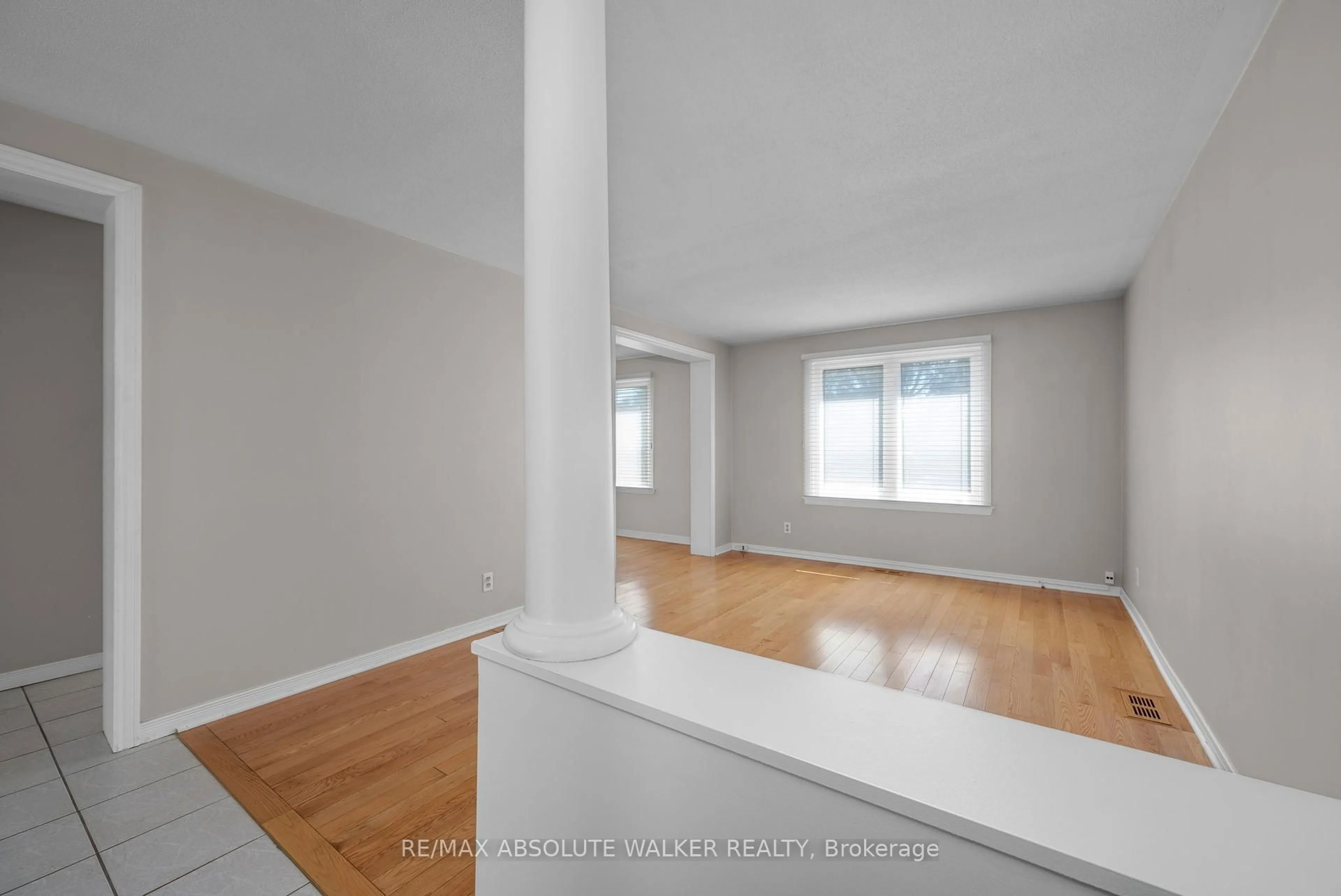 A pic of a room for 365 Amiens St, Ottawa Ontario K1E 1P1