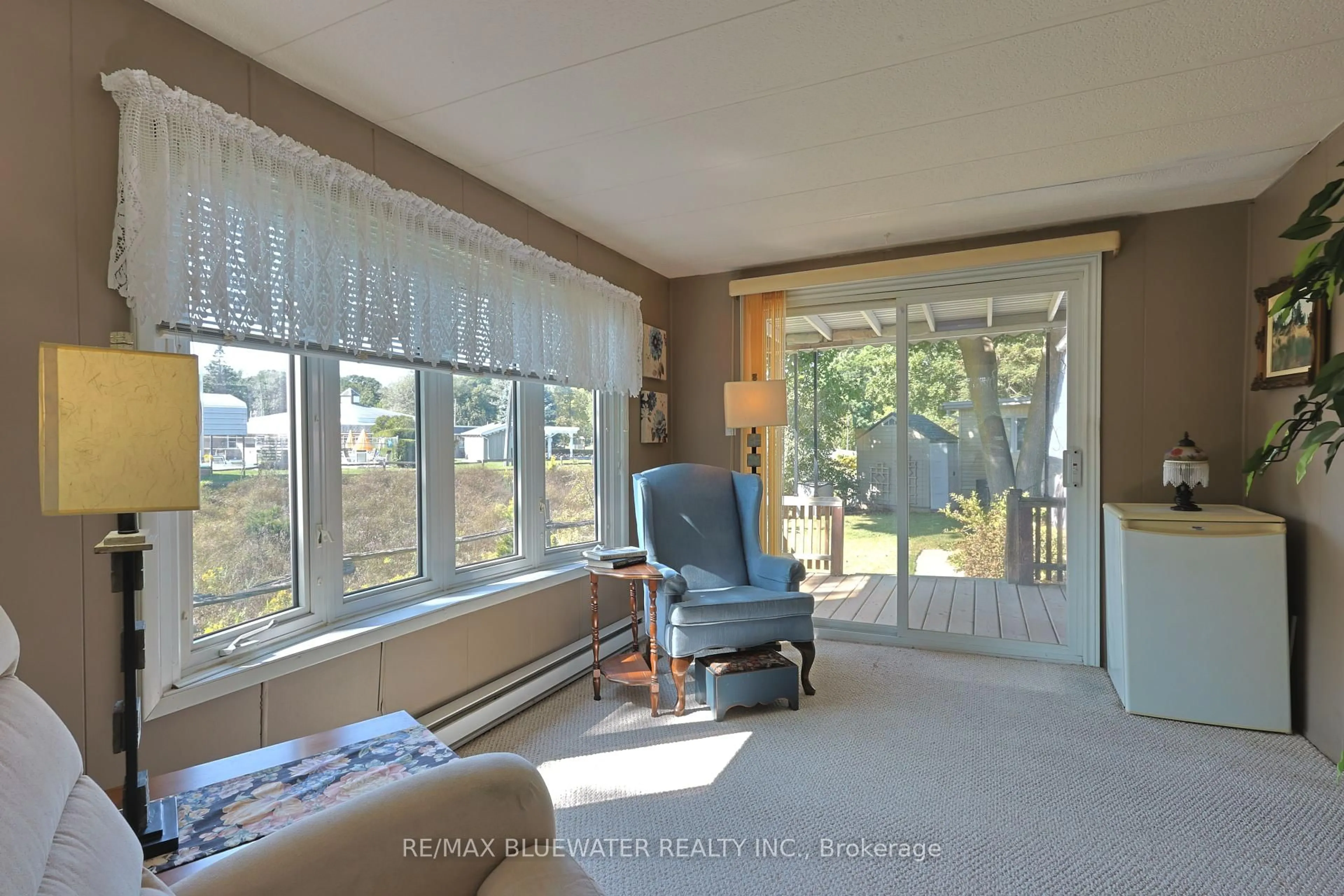 Unknown for 182 Pebble Beach Pkwy, South Huron Ontario N0M 1T0