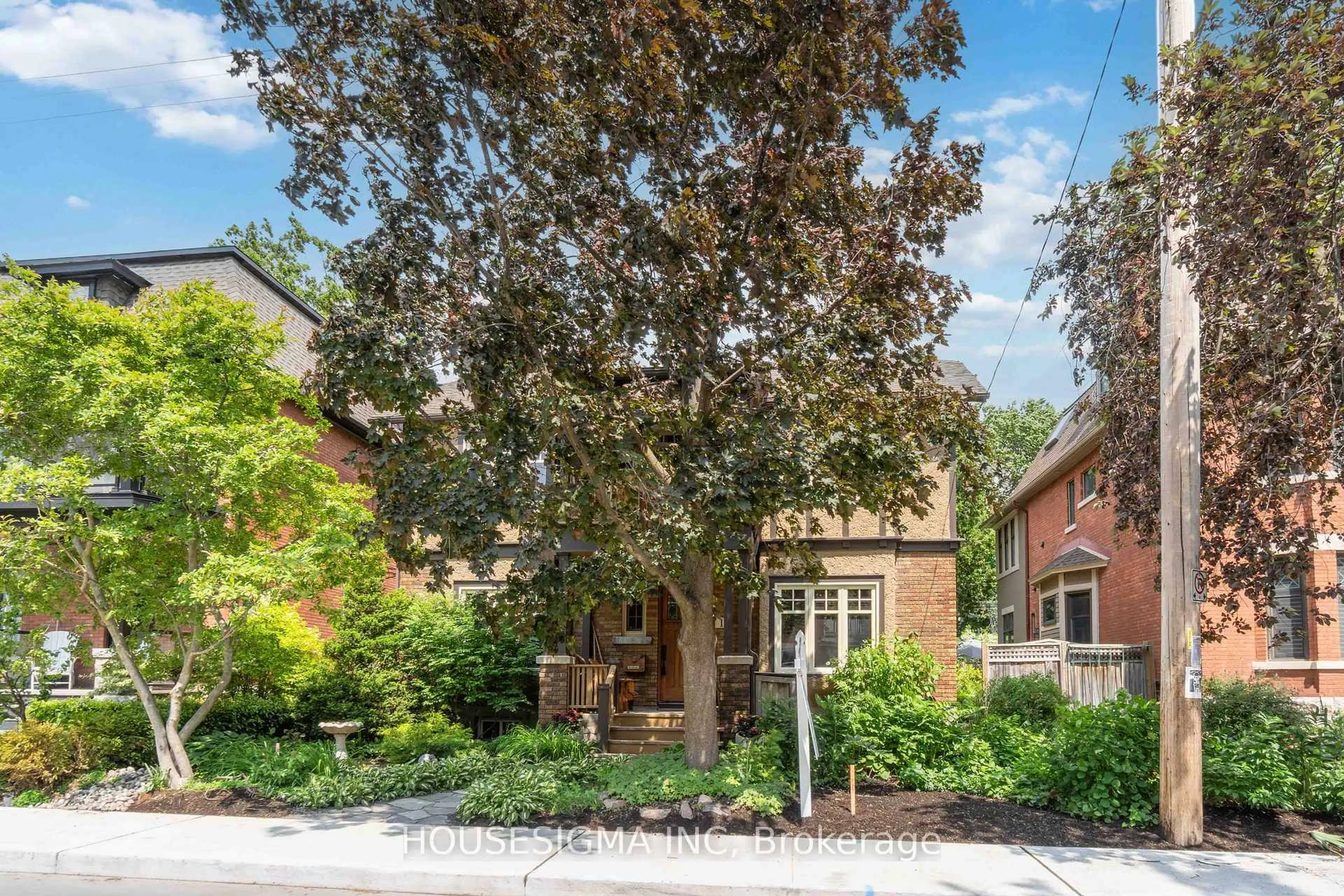 Home with brick exterior material, street for 19 Oakland Ave, Ottawa Ontario K1S 2T1