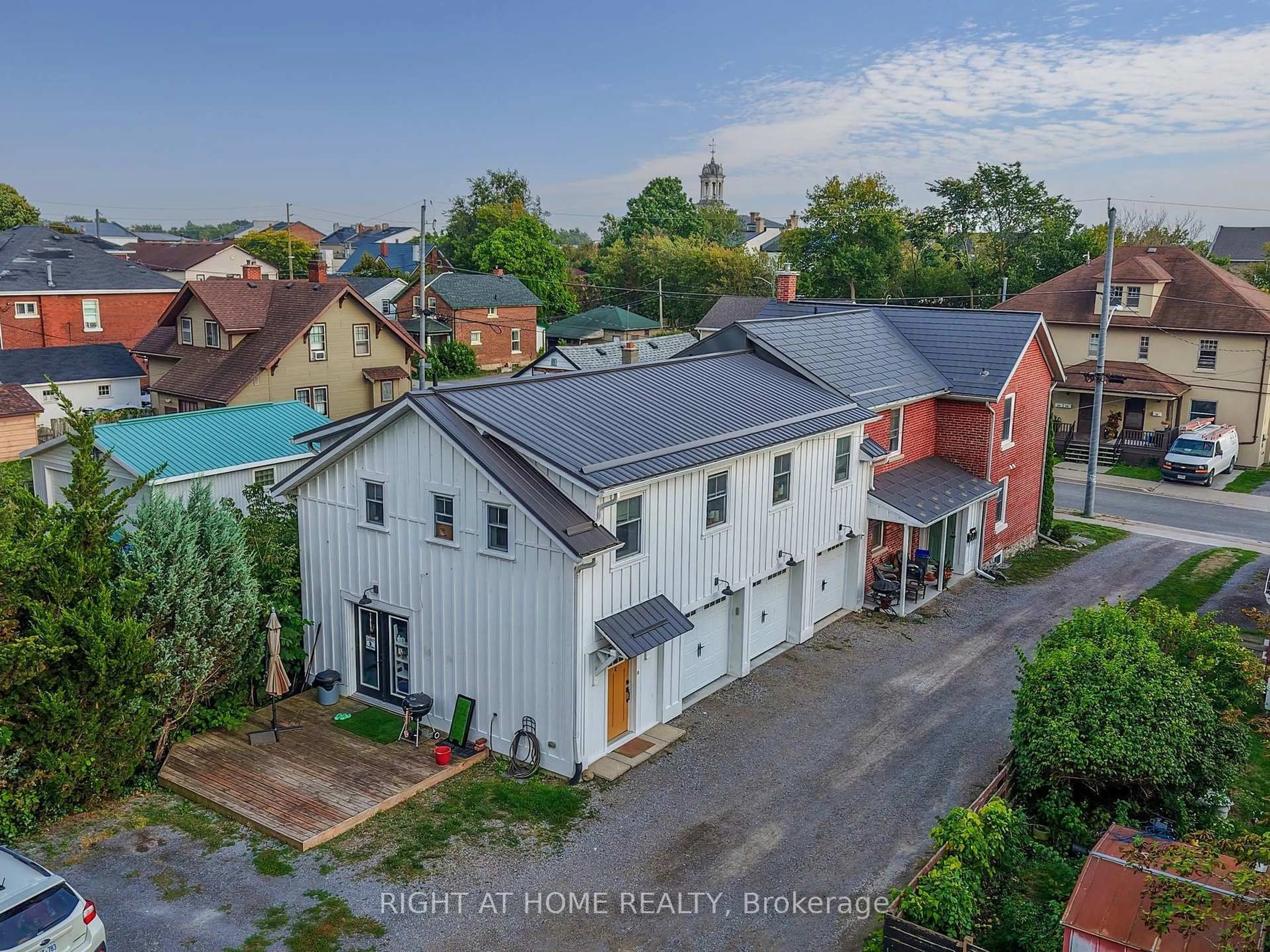 A pic from outside/outdoor area/front of a property/back of a property/a pic from drone, unknown for 92 Orange St, Cobourg Ontario K9A 2L3