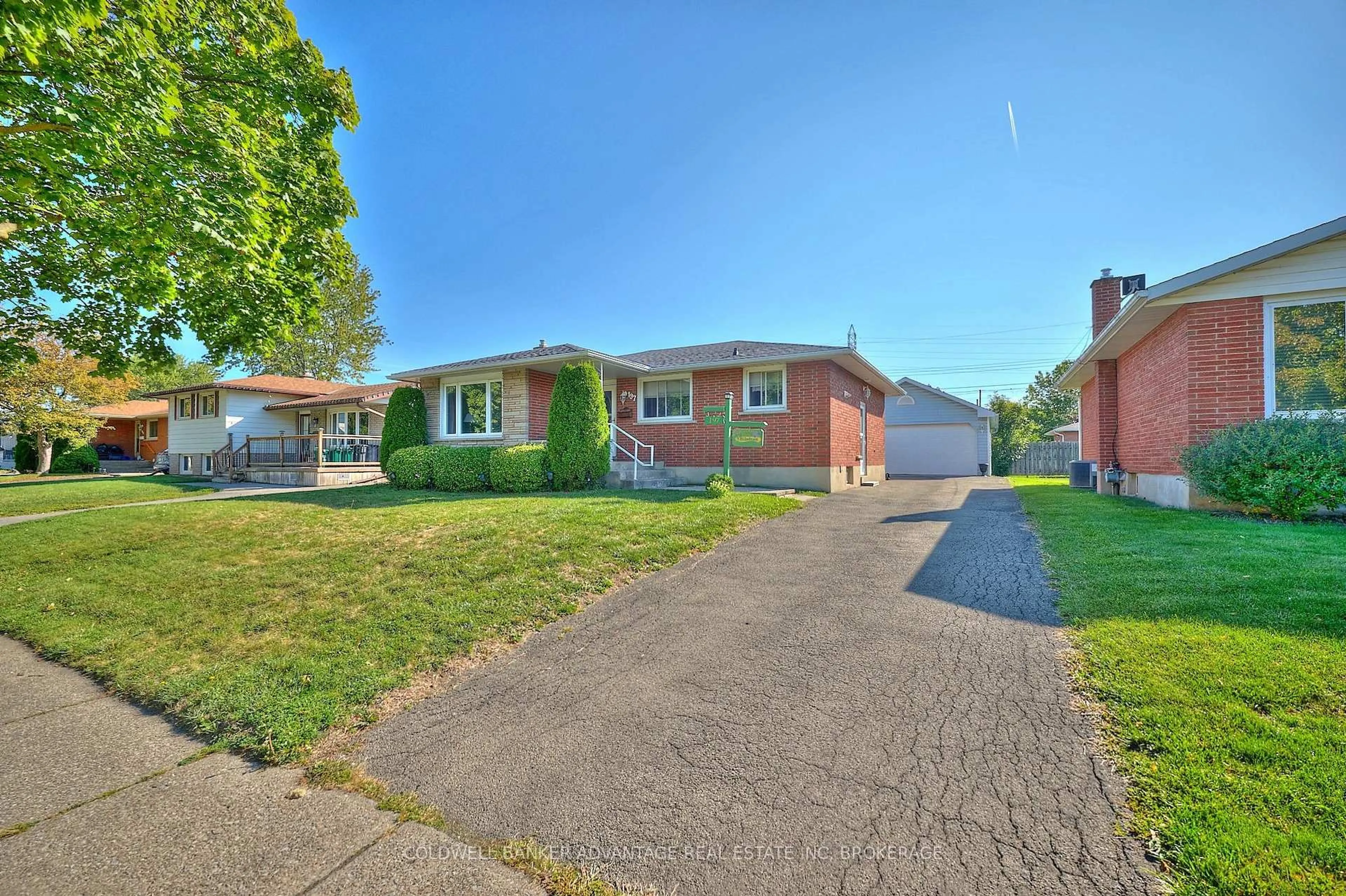 Home with brick exterior material, street for 197 Hildred St, Welland Ontario L3B 1M9