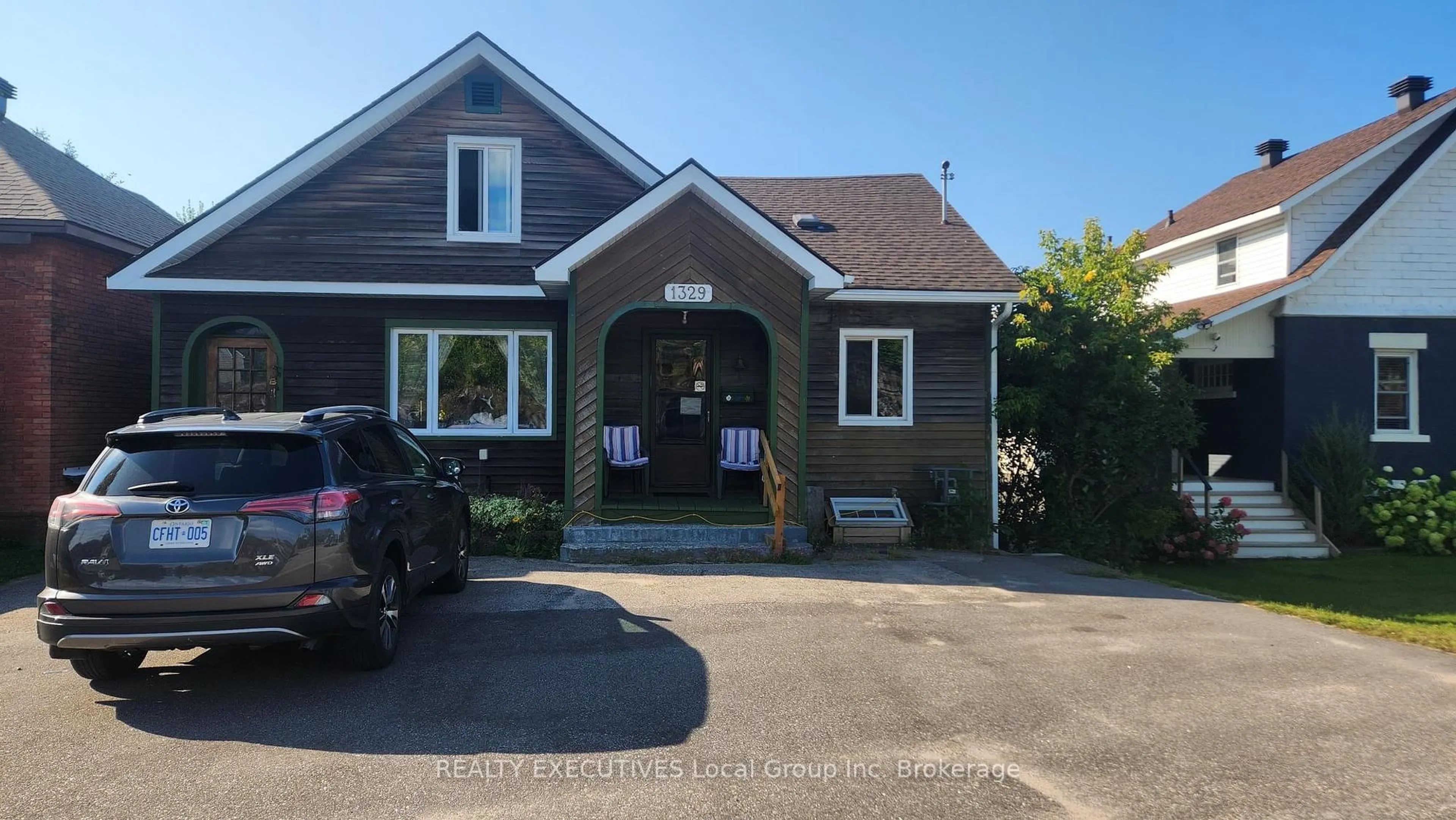 Unknown for 1329 Cassells St, North Bay Ontario P1B 4C1