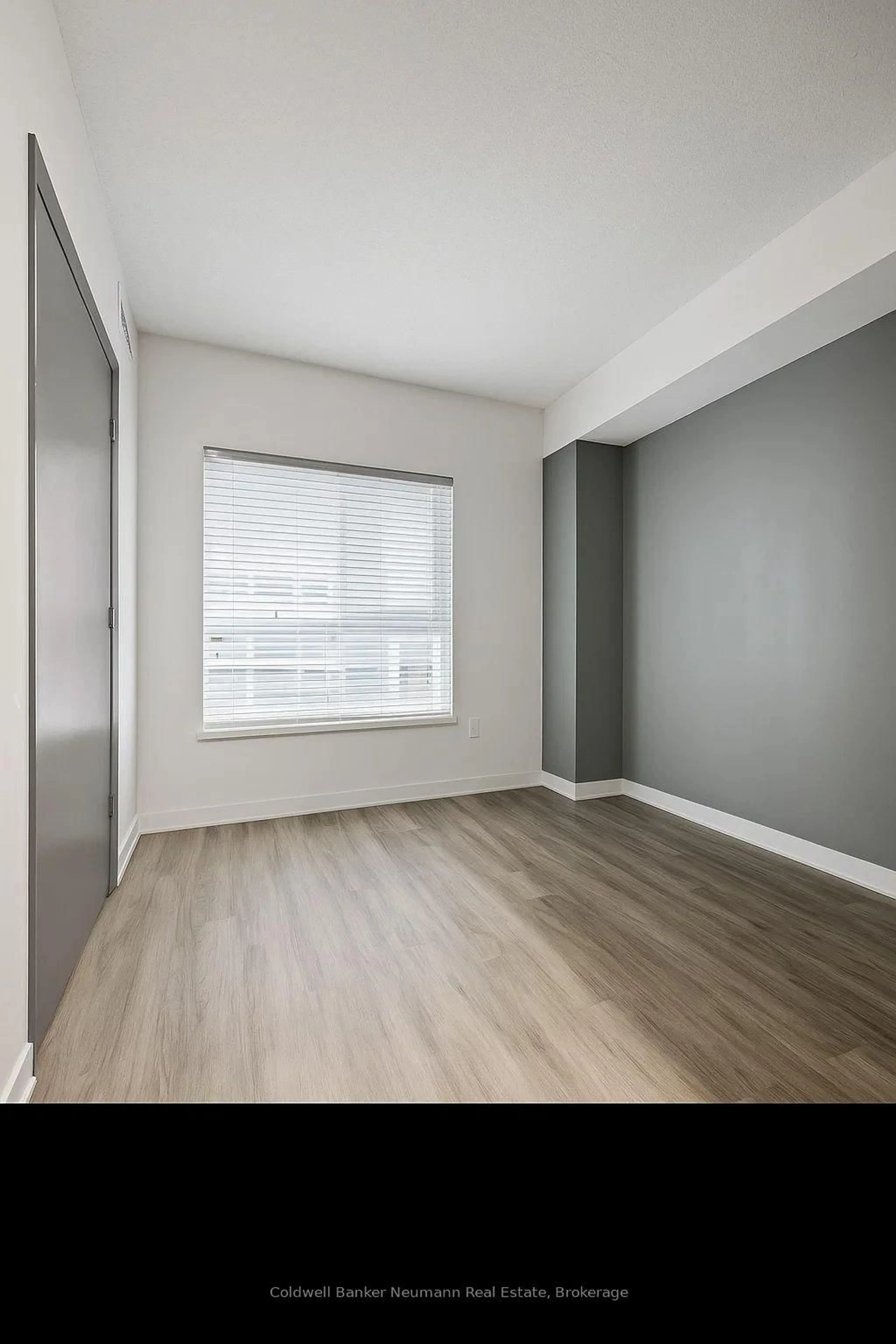 A pic of a room for 258b Sunview St #227, Waterloo Ontario N2L 0H7