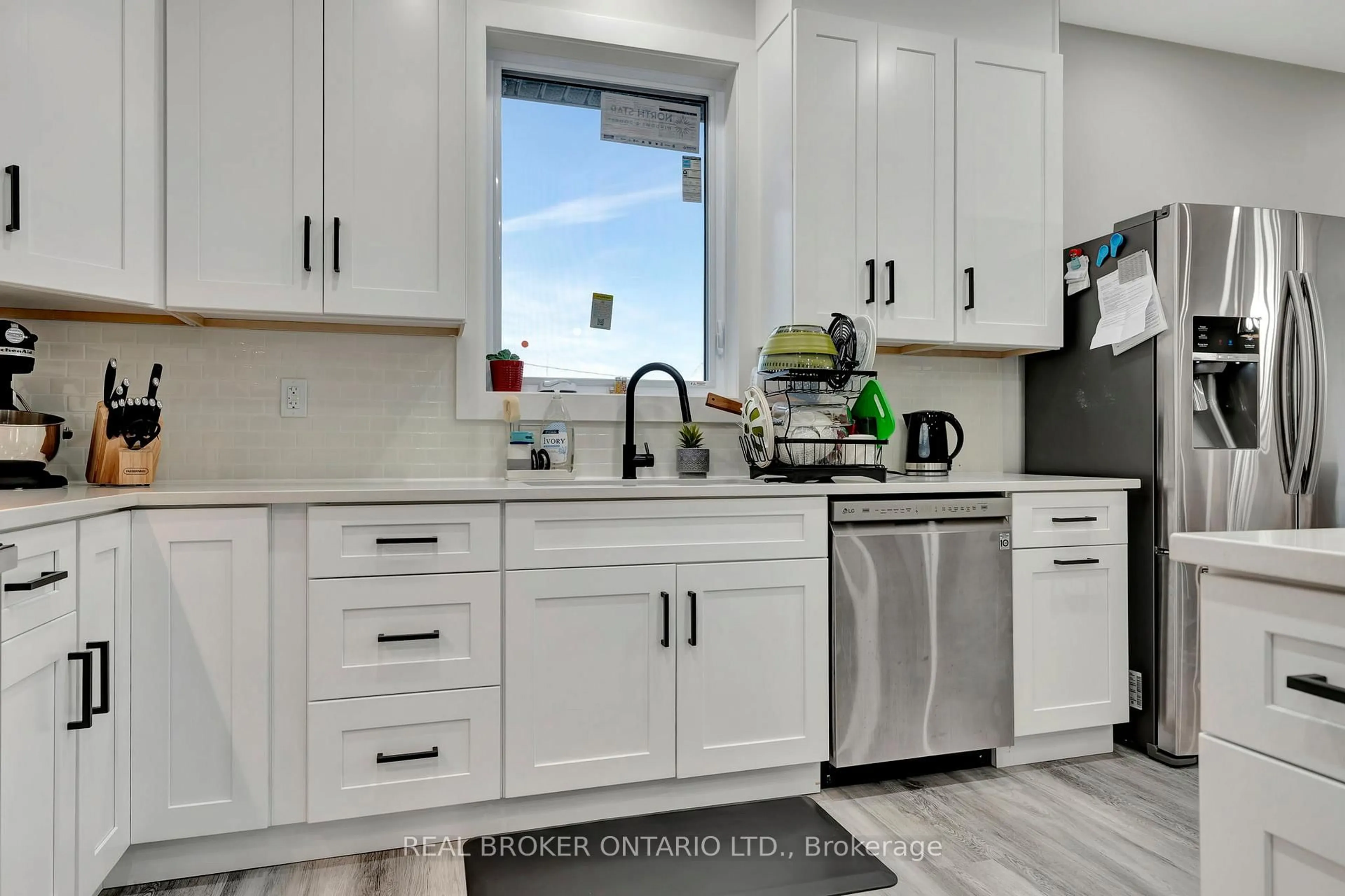 Open concept kitchen, ceramic/tile floor for 64 Queen St, Norfolk Ontario N0E 1P0