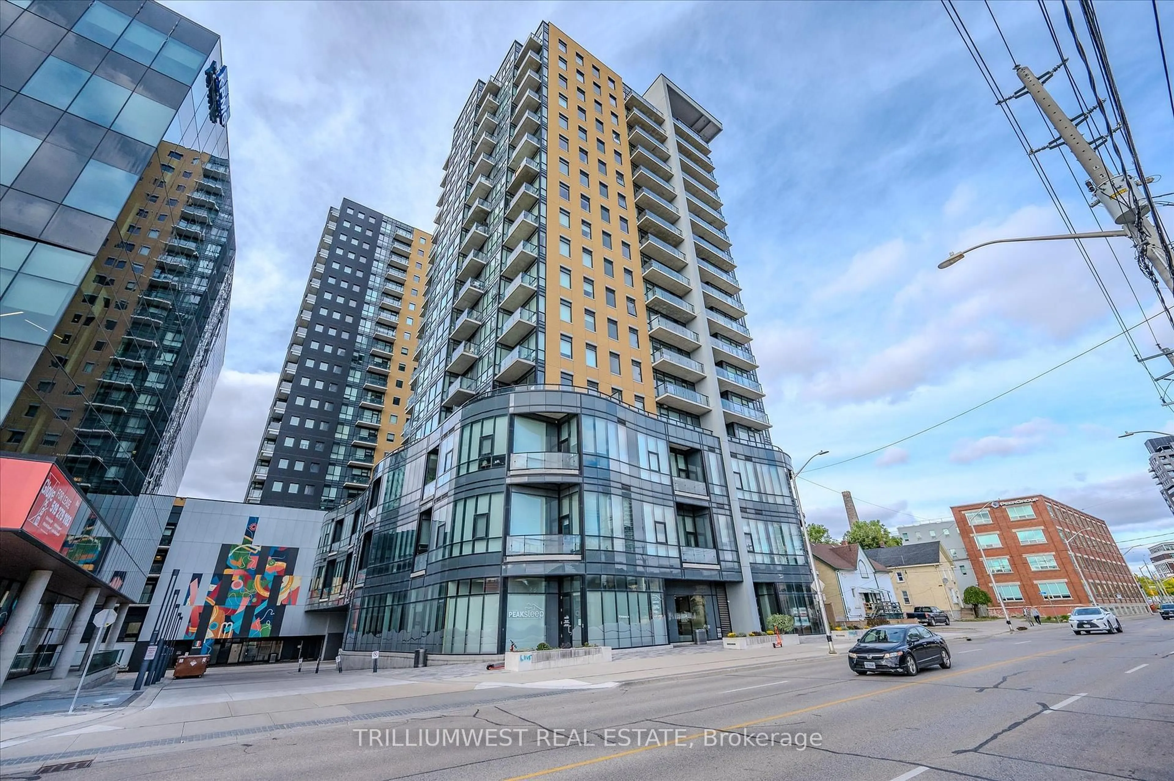 Unknown for 100 Garment St #902, Kitchener Ontario N2G 0C3