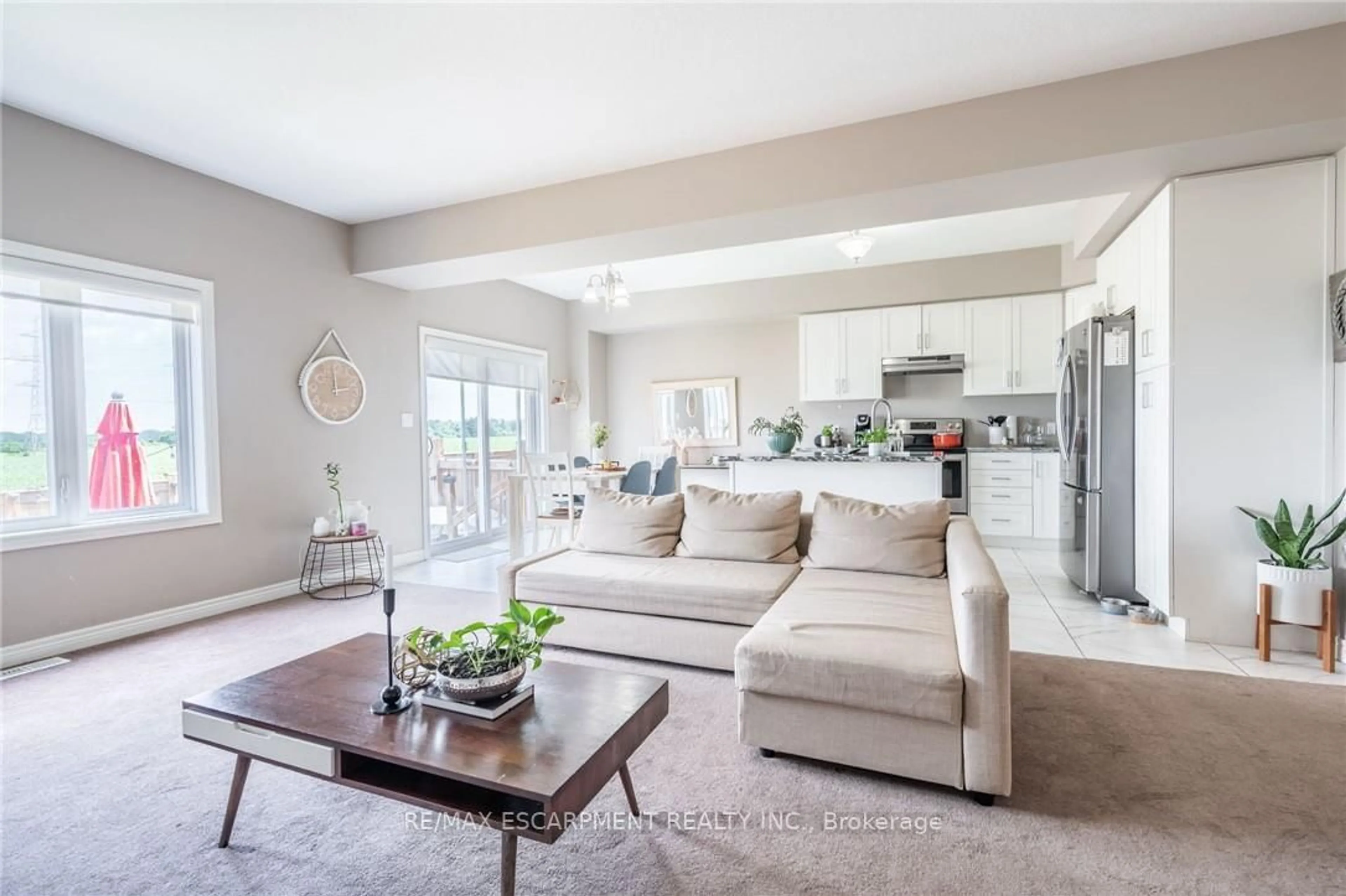 Living room with furniture, unknown for 120 Vineberg Dr #43, Hamilton Ontario L8W 4A3
