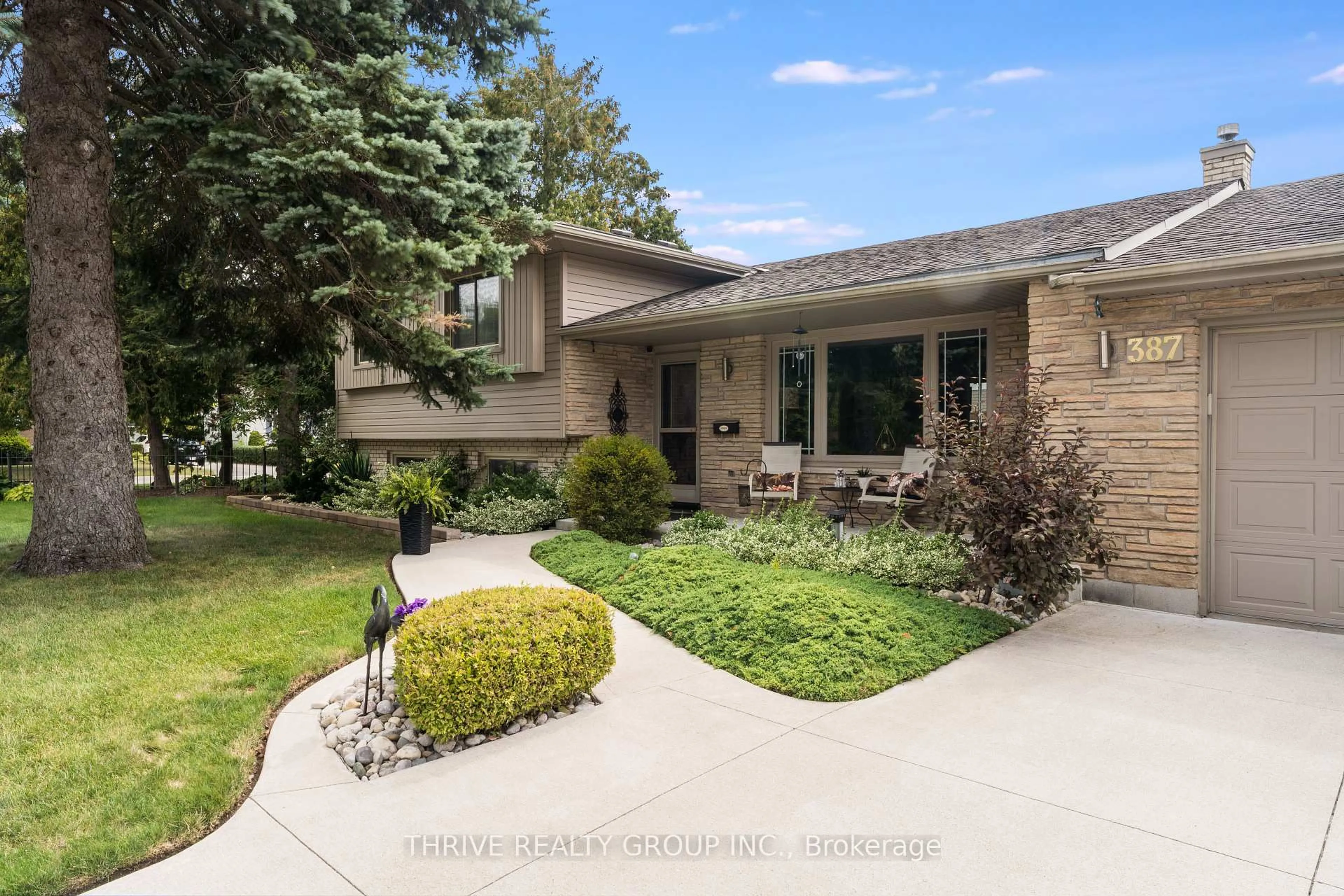 Unknown for 387 Regal Dr, London East Ontario N5Y 1J6