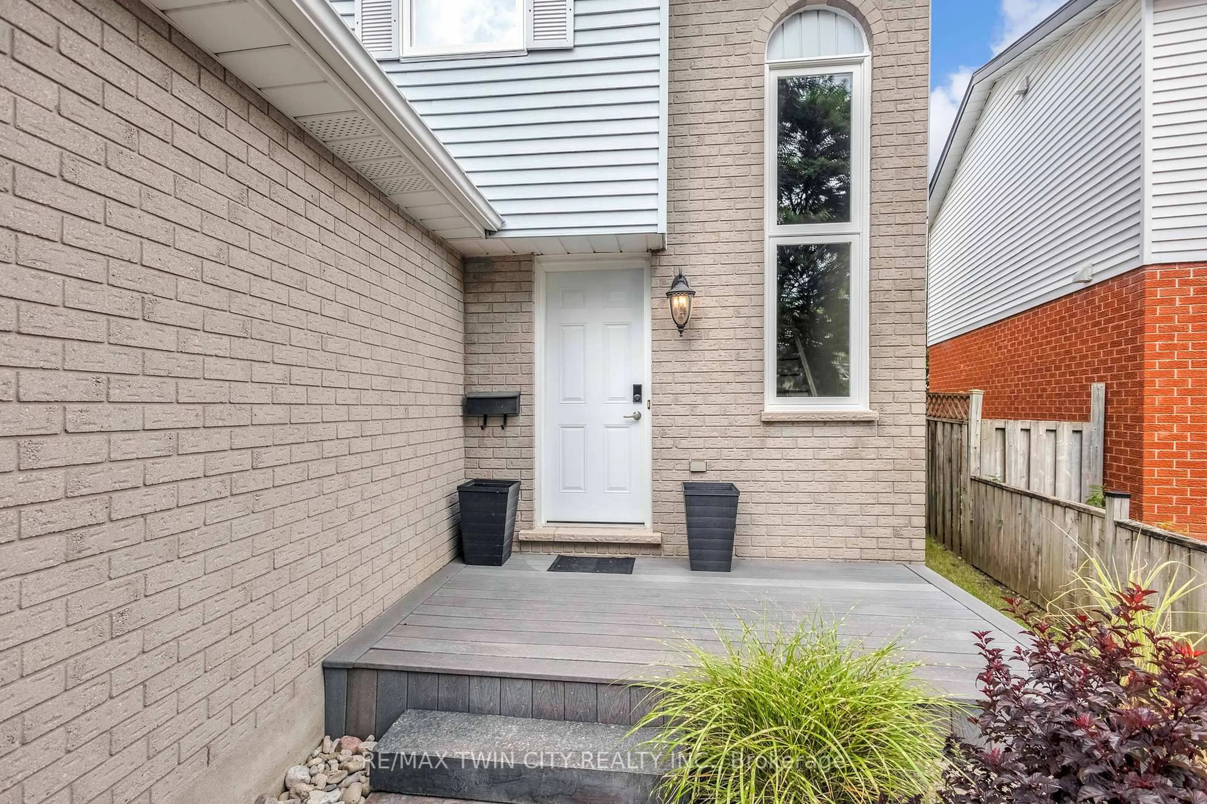 Home with brick exterior material, street for 50 Walman Dr, Guelph Ontario N1G 4G8