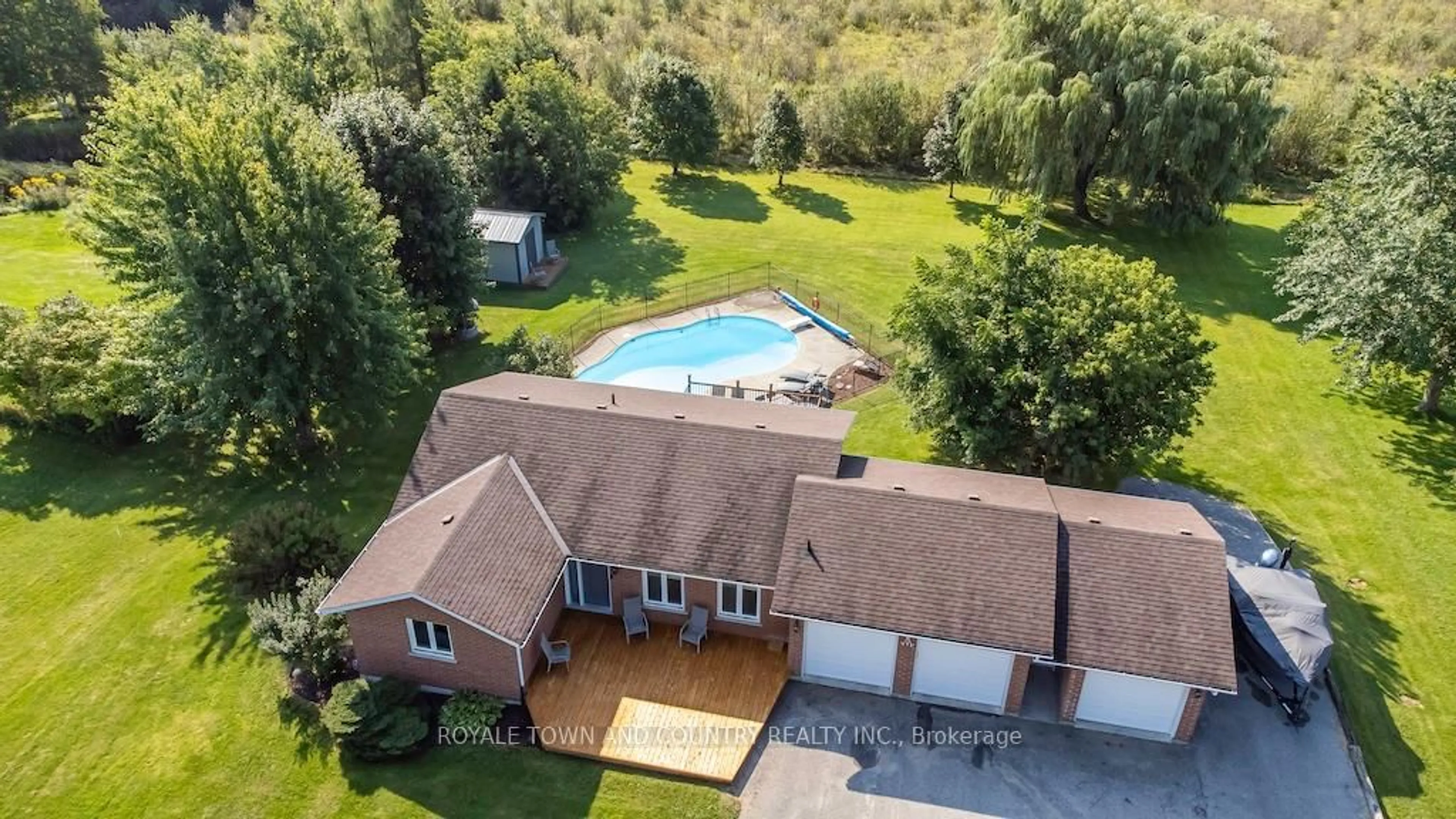 A pic from outside/outdoor area/front of a property/back of a property/a pic from drone, water/lake/river/ocean view for 116 Cresswell Rd, Kawartha Lakes Ontario K0M 2J0