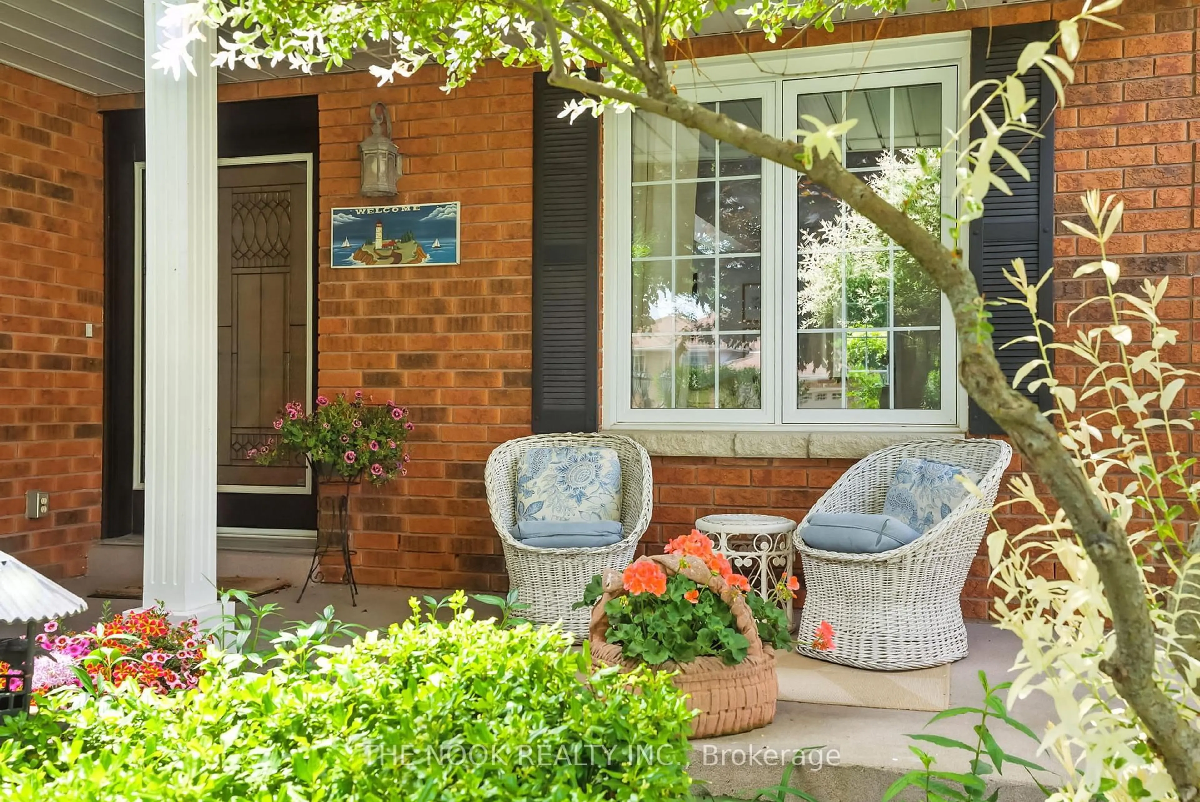 Patio, street for 151 Carroll Cres, Cobourg Ontario K9A 5K5