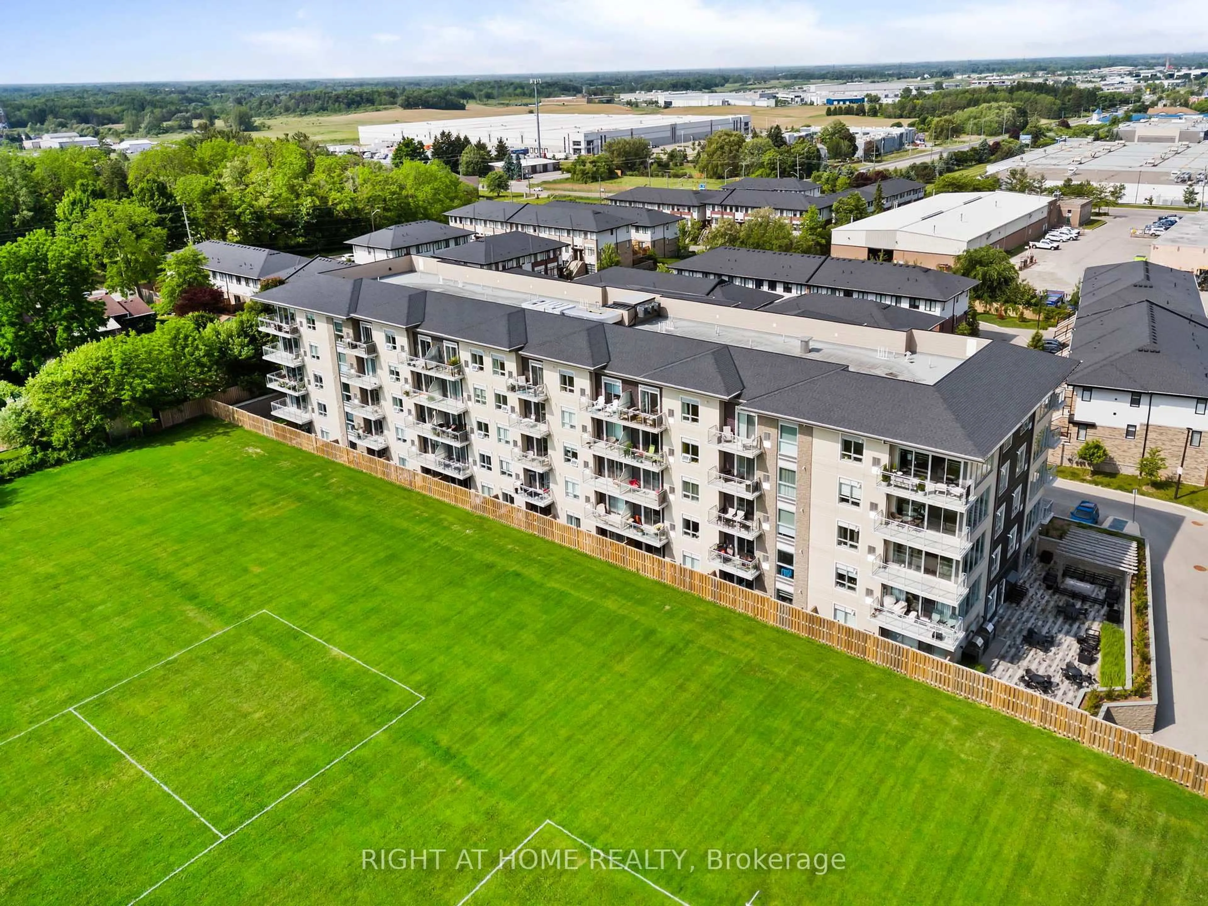 A pic from outside/outdoor area/front of a property/back of a property/a pic from drone, city buildings view from balcony for 16 Markle Cres #503, Hamilton Ontario L9G 0H4