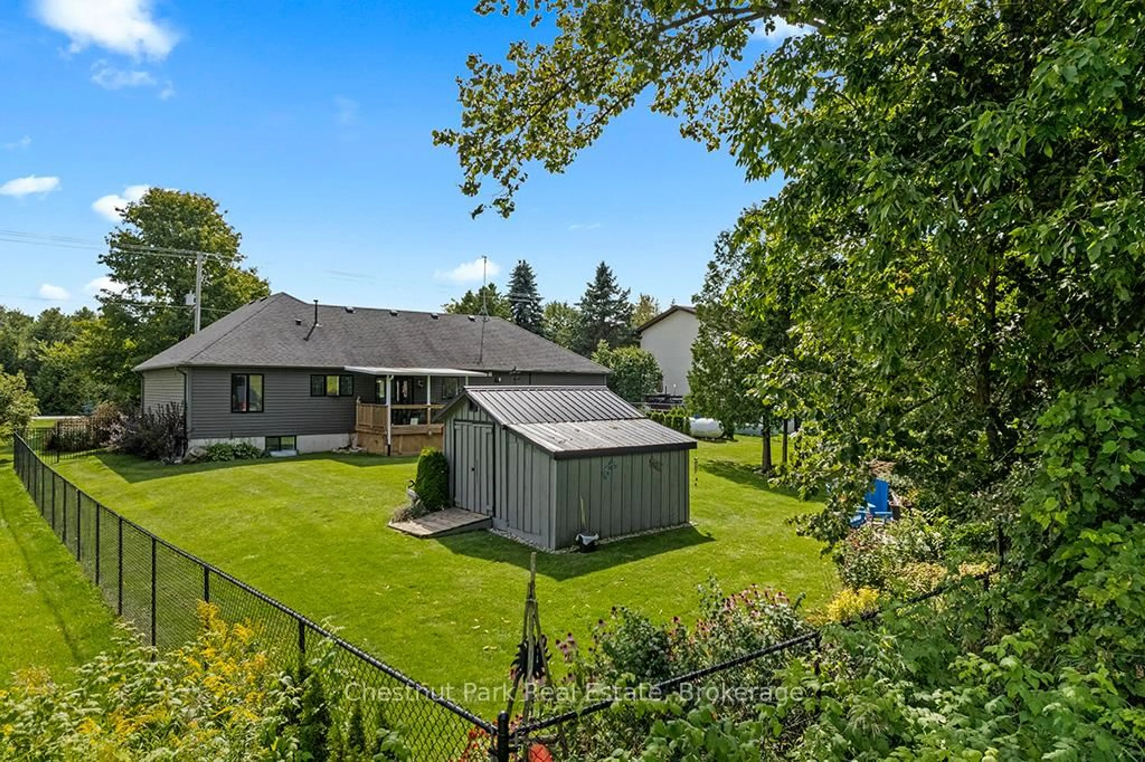A pic from outside/outdoor area/front of a property/back of a property/a pic from drone, unknown for 683177 CHATSWORTH ROAD 24, Chatsworth Ontario N0H 2V0