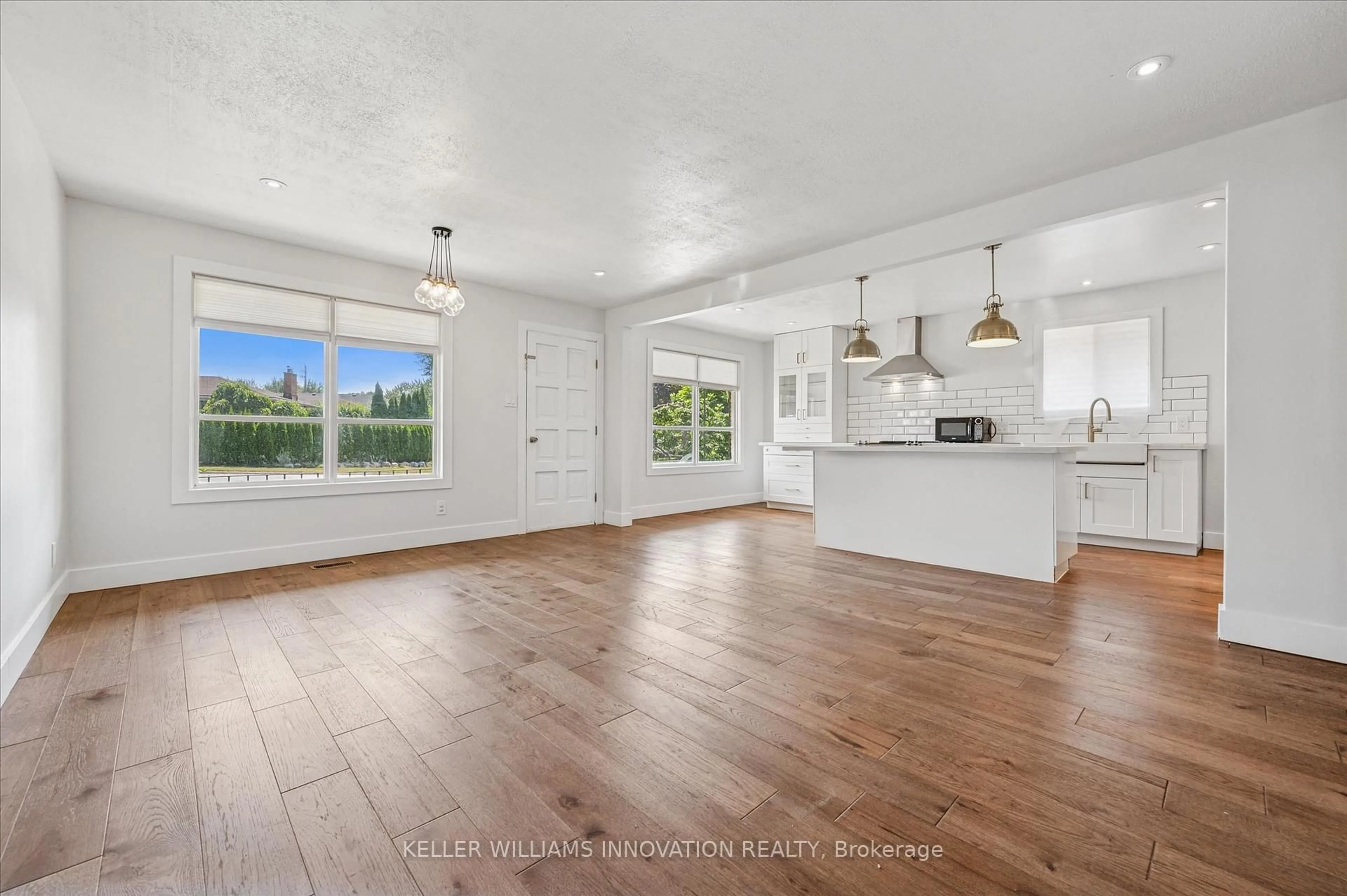 Open concept kitchen, unknown for 79 Lorraine Dr, Cambridge Ontario N1R 6P2