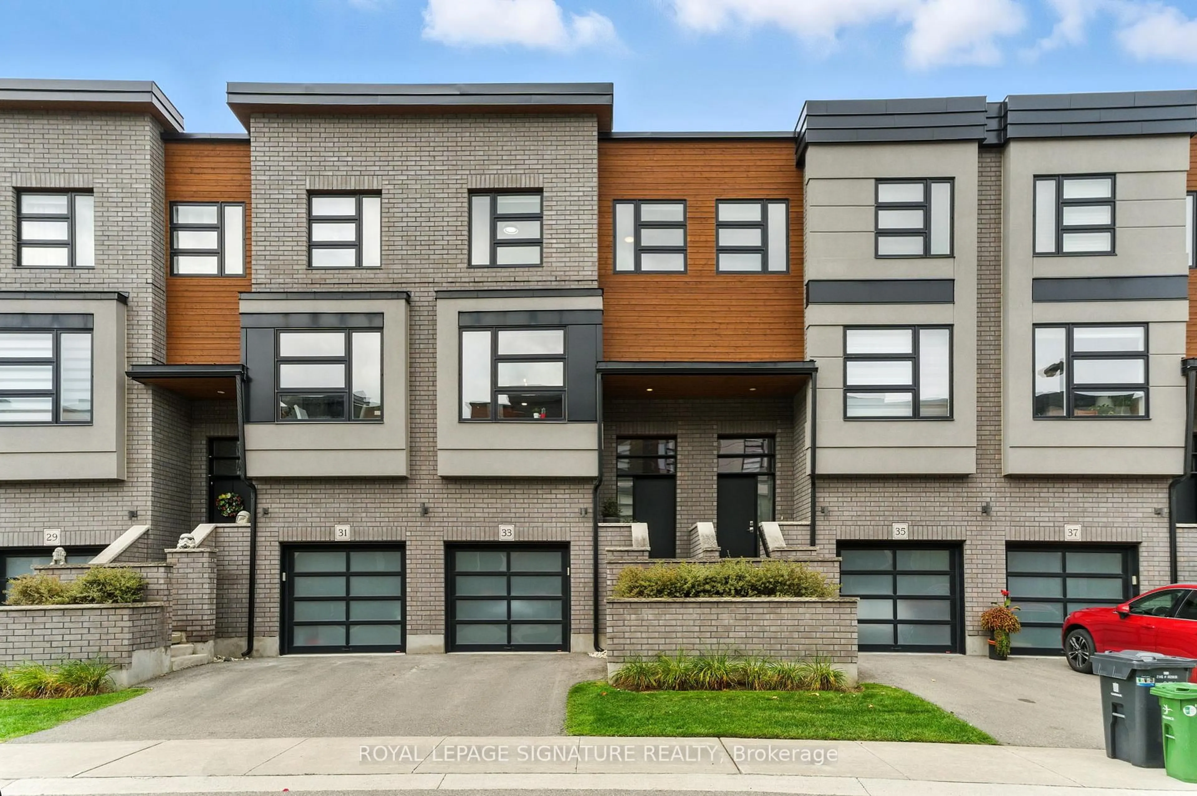 Home with brick exterior material, street for 60 Arkell Rd #33, Guelph Ontario N1L 0N7