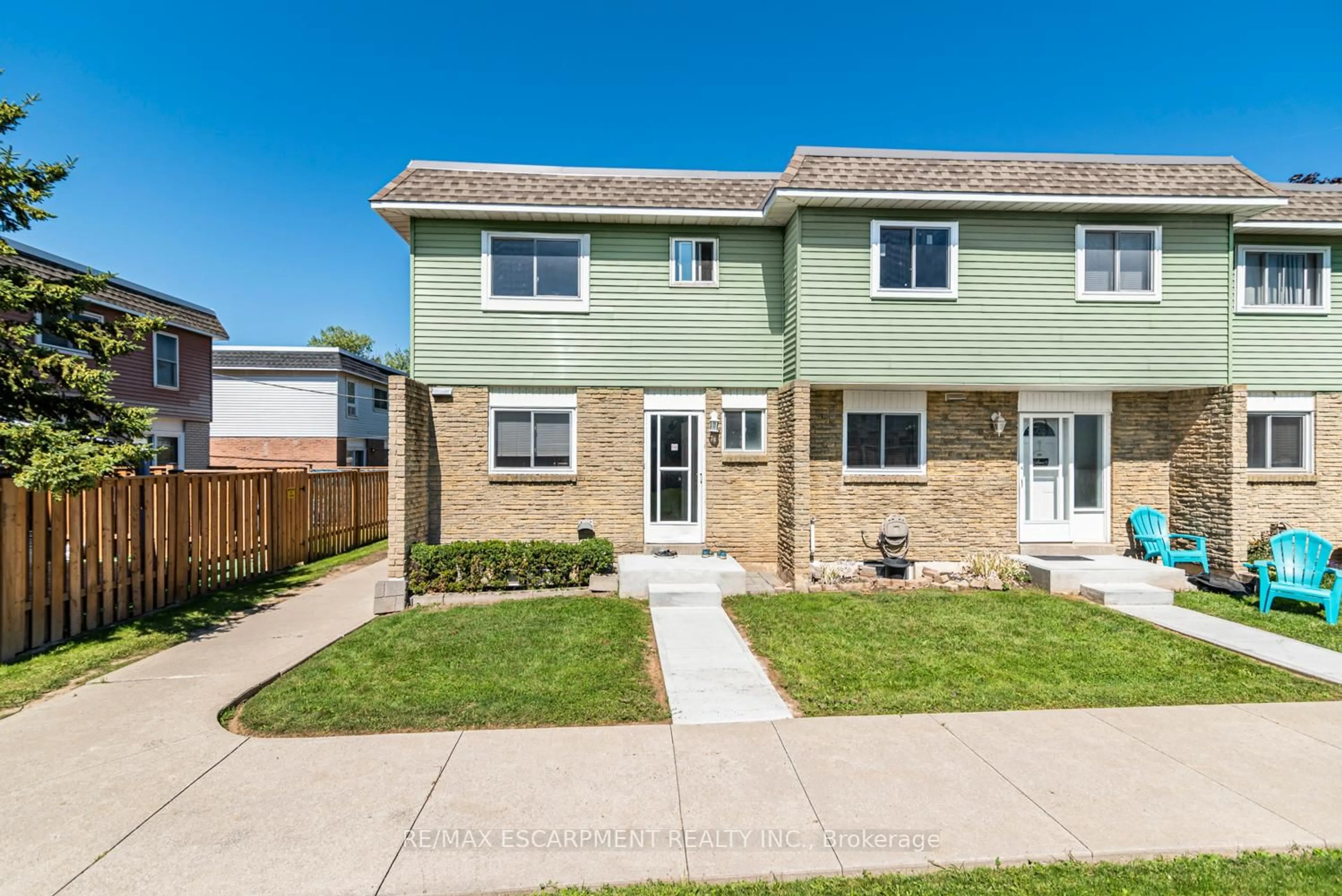 A pic from outside/outdoor area/front of a property/back of a property/a pic from drone, street for 25 Bryna Ave #F, Hamilton Ontario L9A 4W9