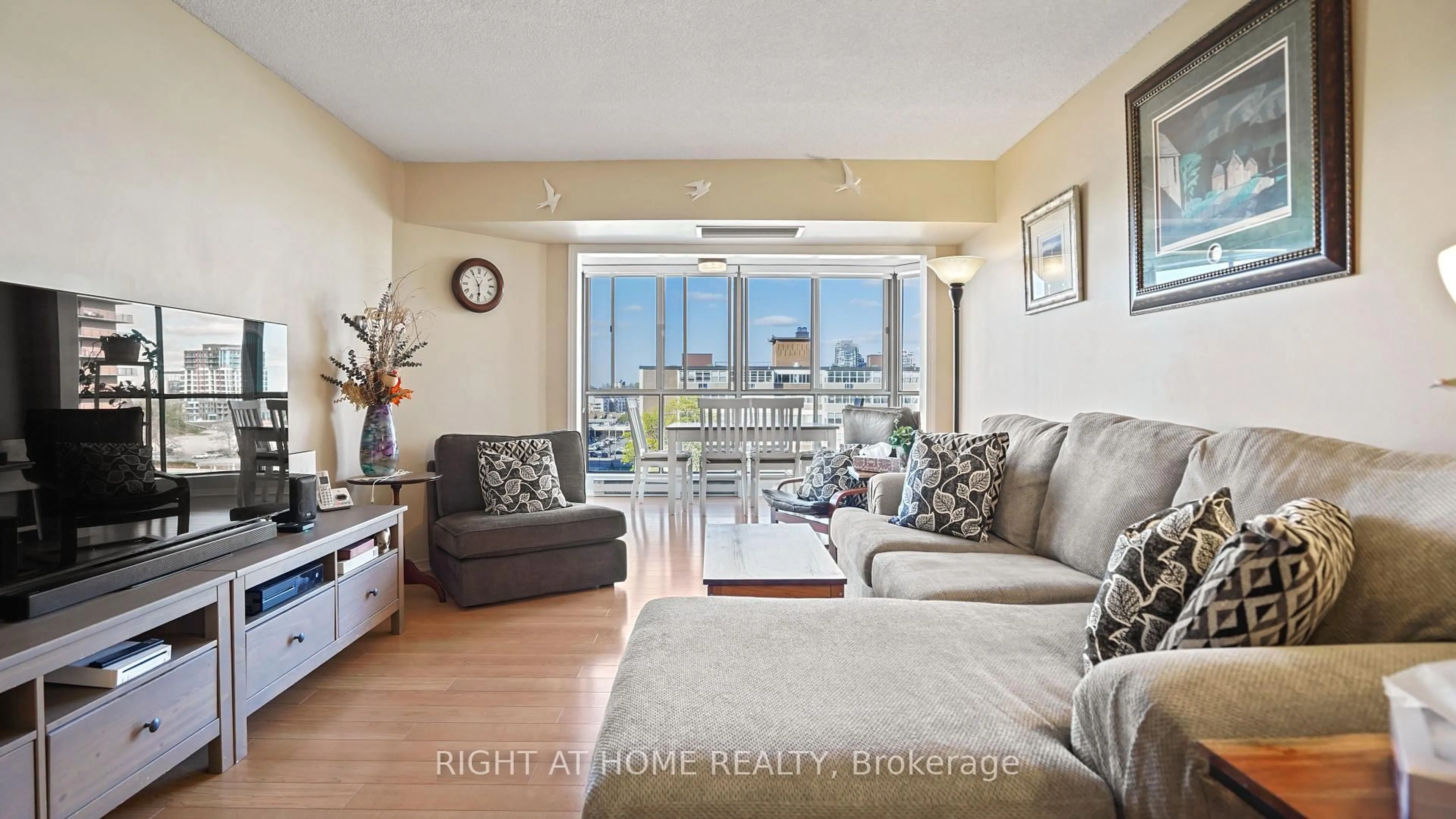 Living room with furniture, unknown for 265 Westcourt Pl #705, Waterloo Ontario N2L 6E4
