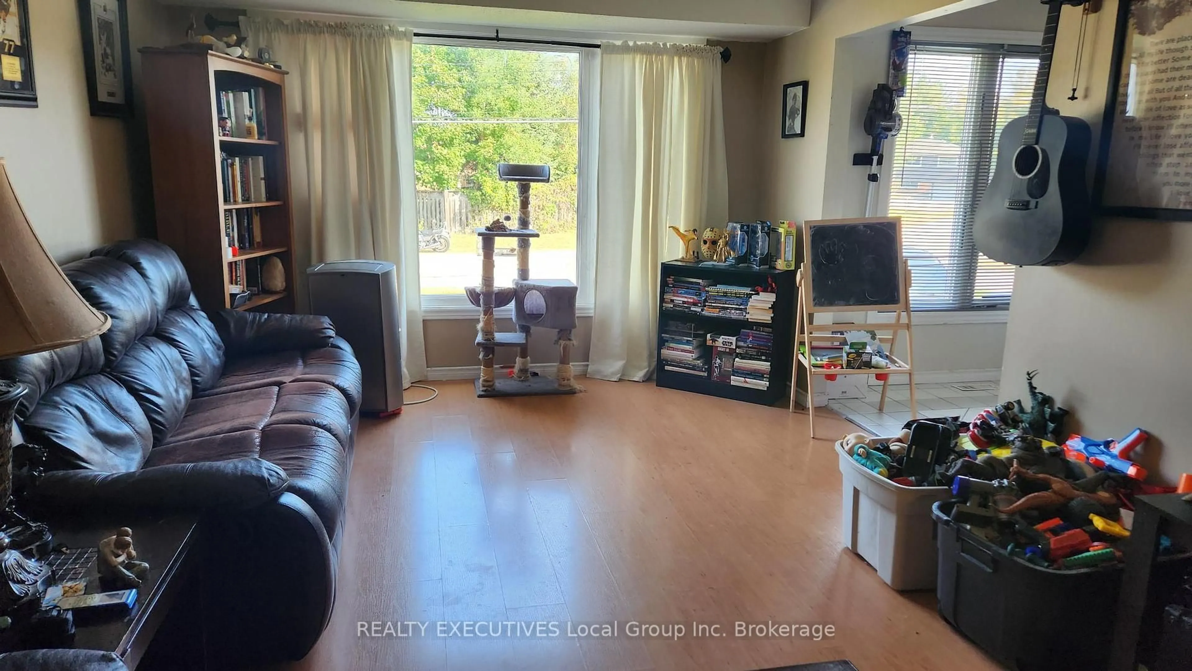 A pic of a room for 10 CHARLTON Cres, North Bay Ontario P1A 3M9