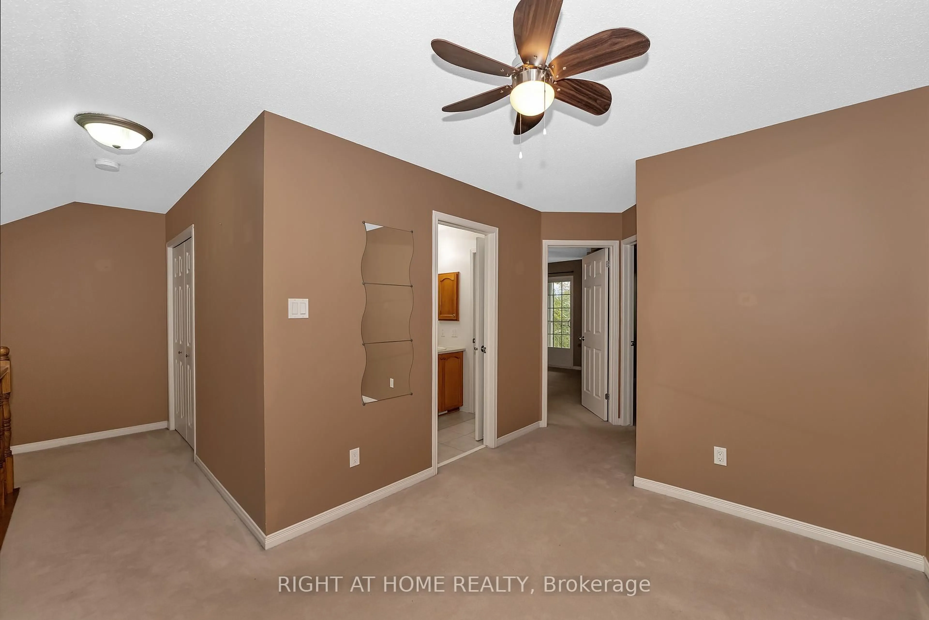A pic of a room for 70 Edenvale Dr #171, Ottawa Ontario K2K 3N6