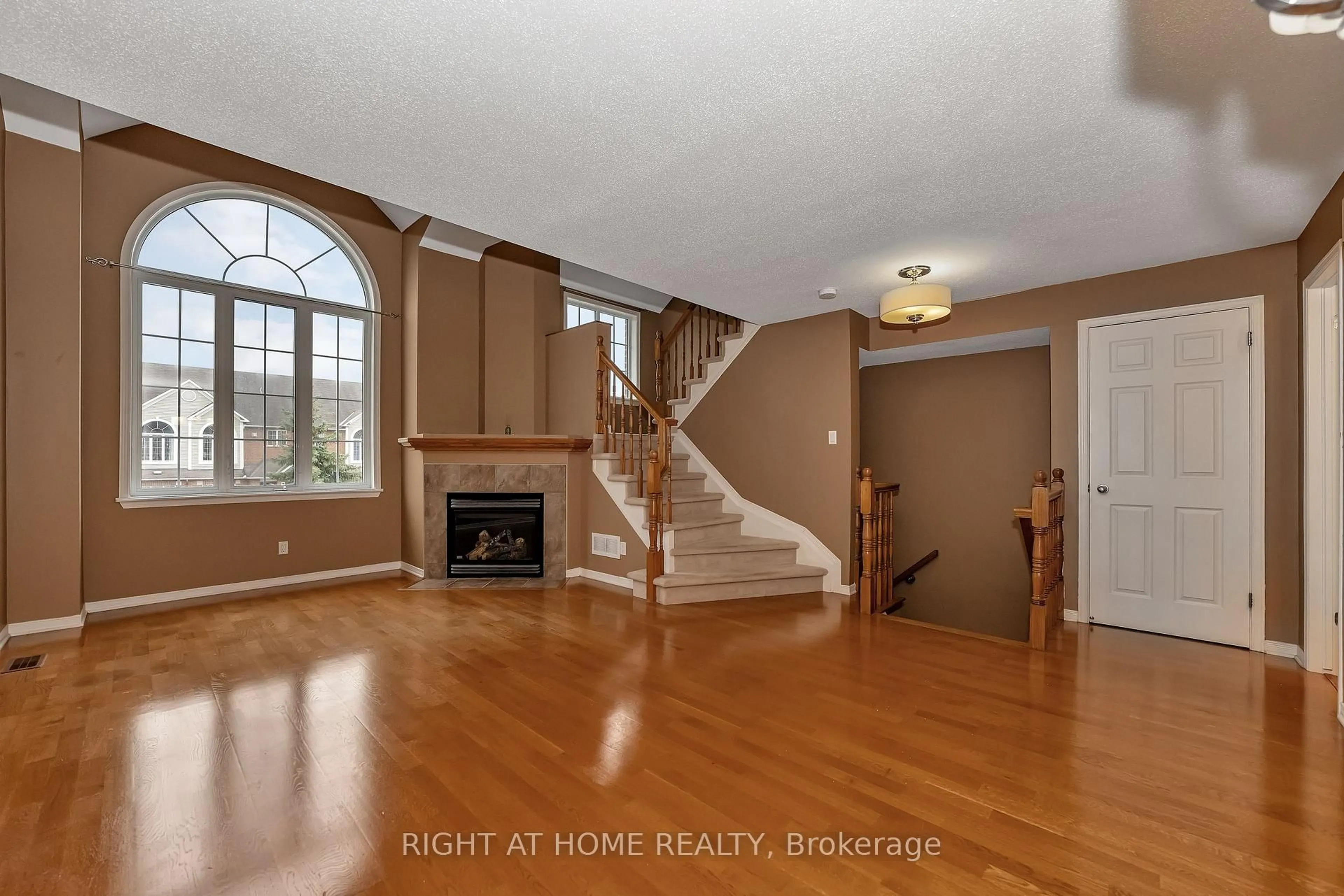 Unknown for 70 Edenvale Dr #171, Ottawa Ontario K2K 3N6