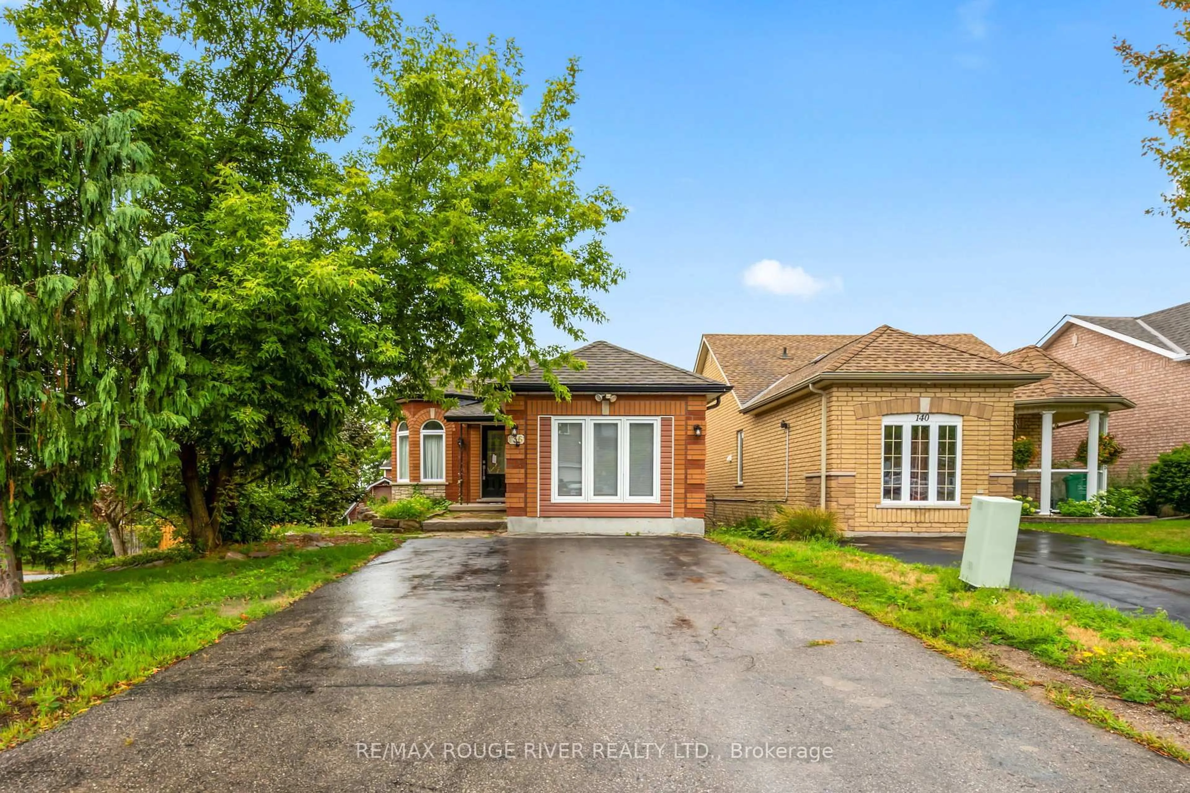 A pic from outside/outdoor area/front of a property/back of a property/a pic from drone, street for 136 Haden Ave, Peterborough North Ontario K9H 7P6