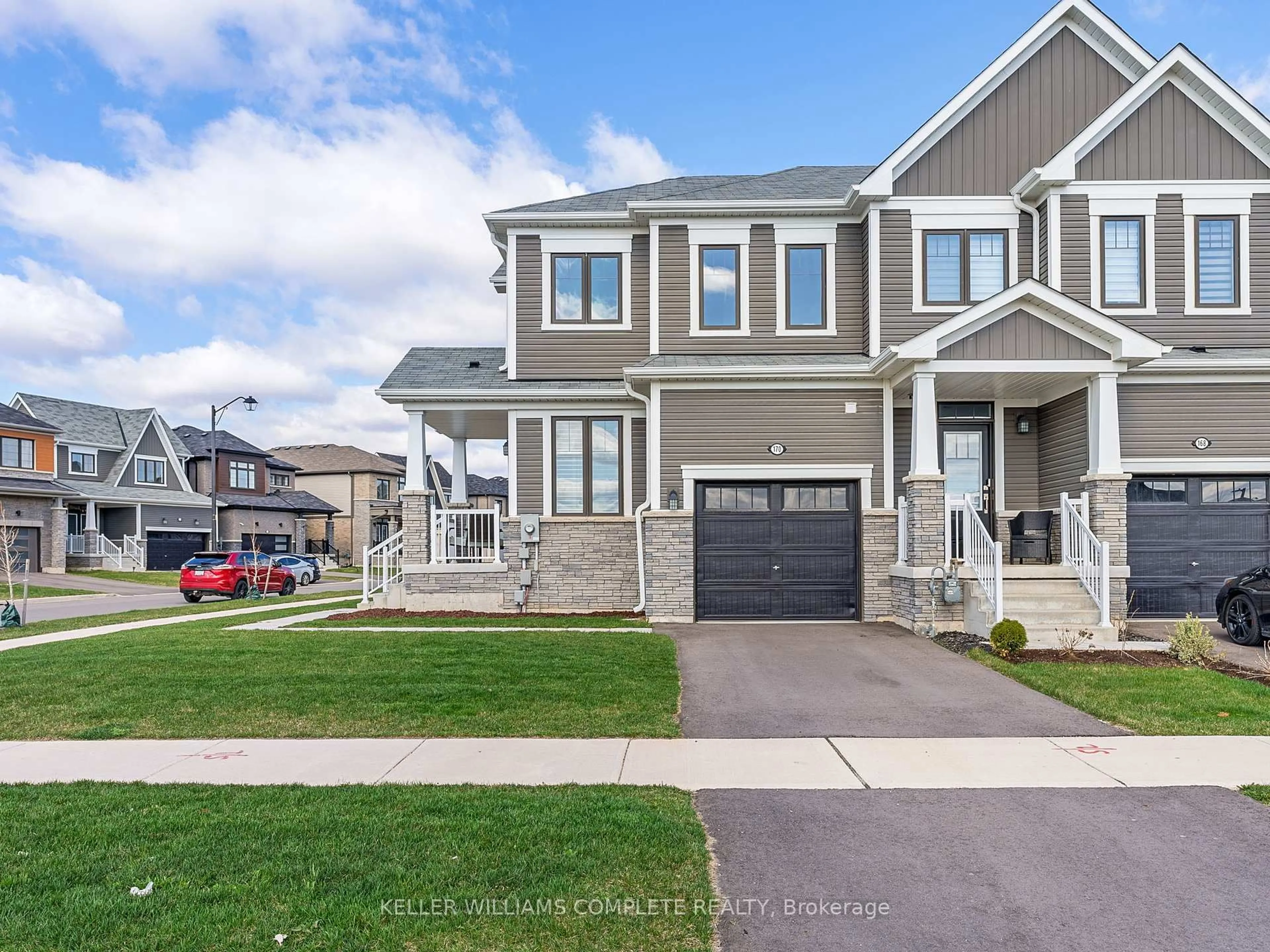Home with vinyl exterior material, street for 170 Whithorn Cres, Haldimand Ontario N3W 0G7