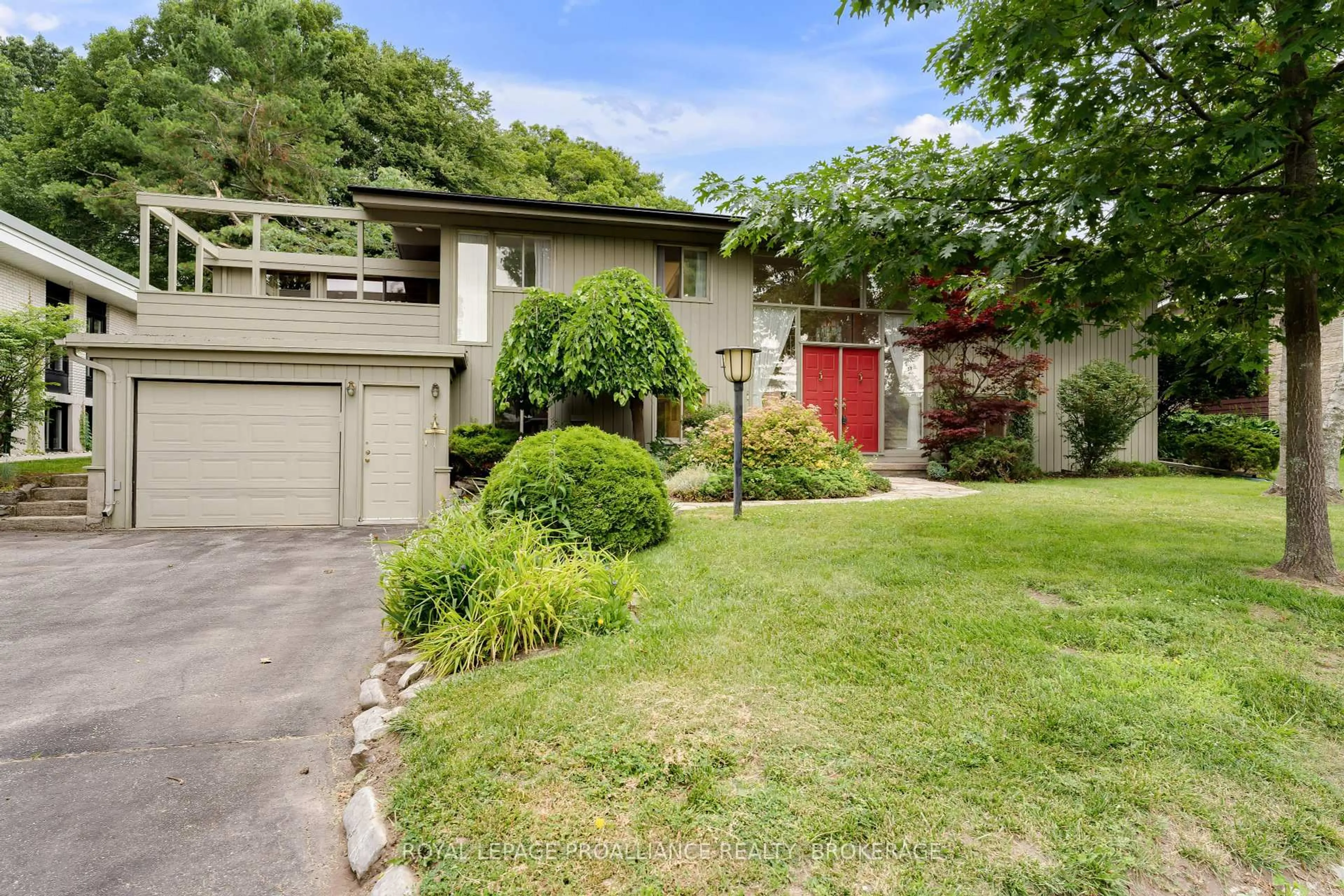 Unknown for 227 Alwington Pl, Kingston Ontario K7L 4P9