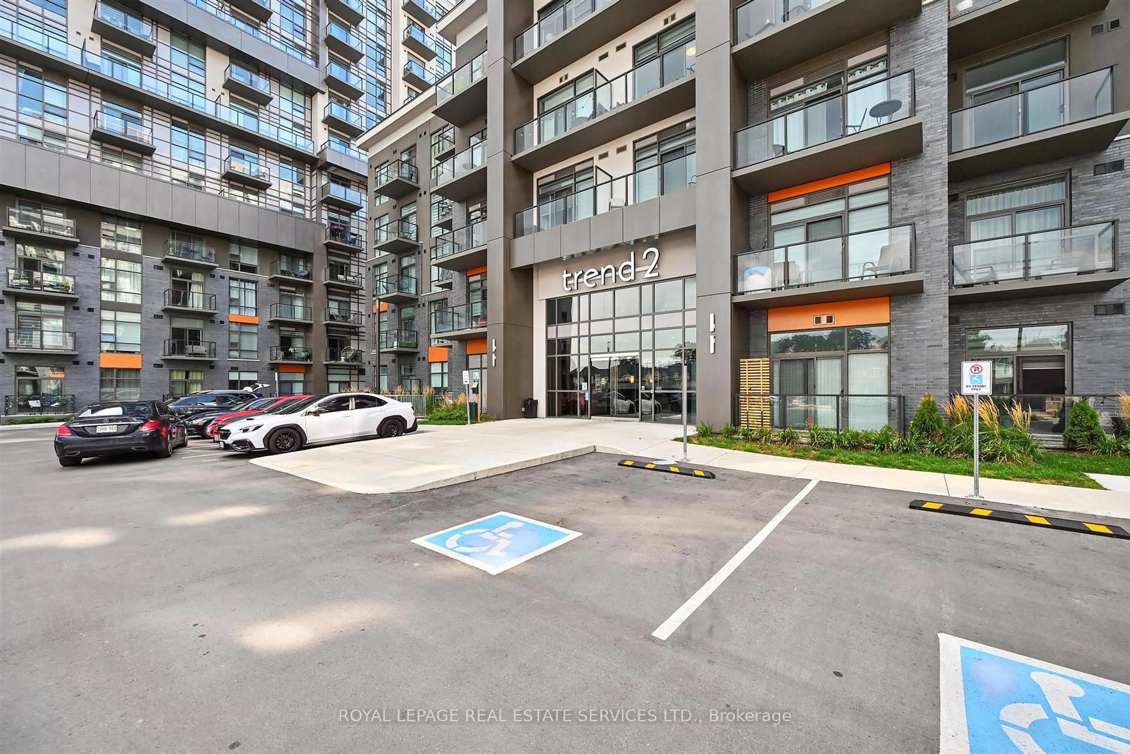 Unknown for 460 Dundas St #1204, Hamilton Ontario L8B 2A5