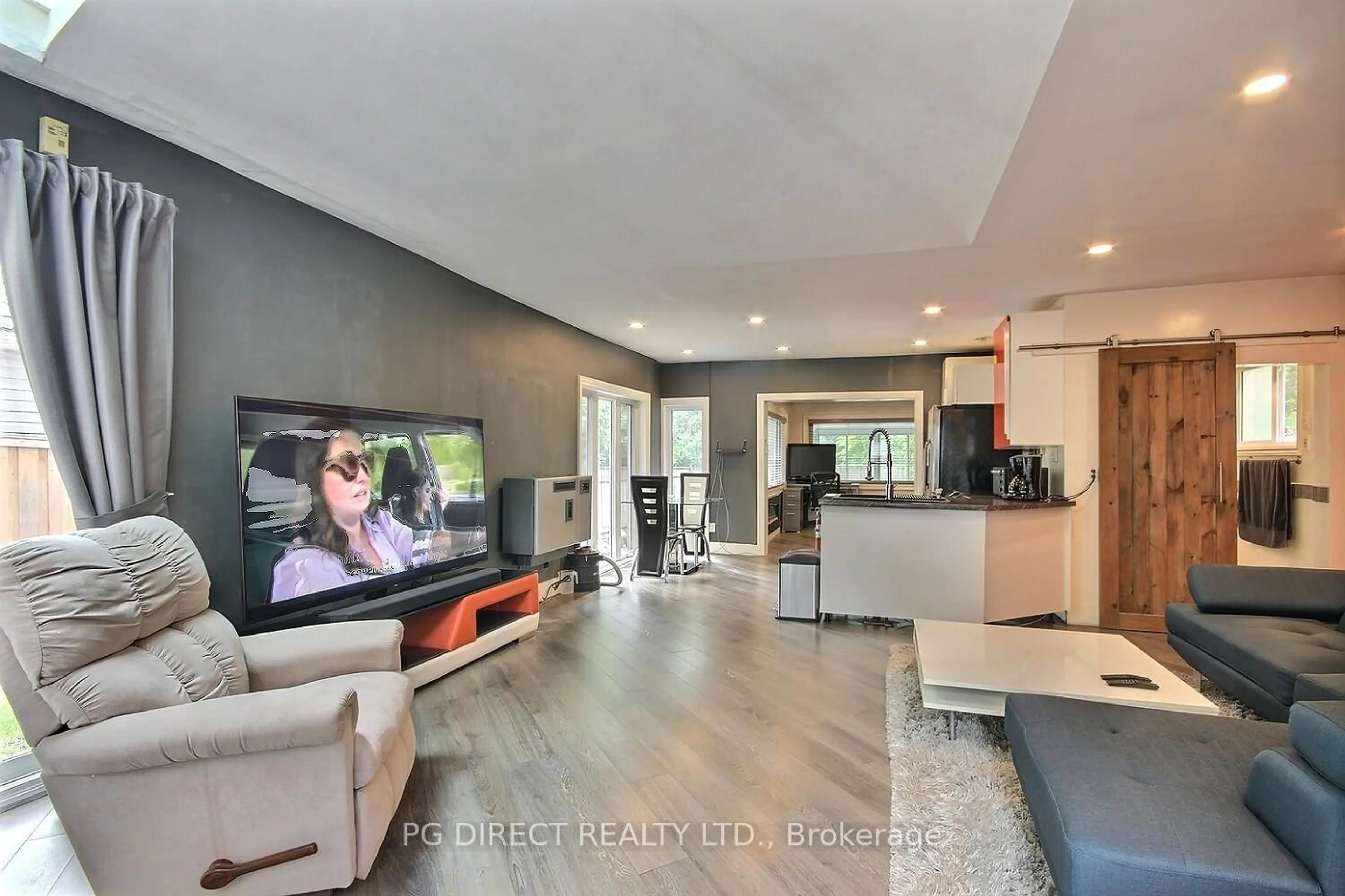 Home theater for 4 Durham St, Cramahe Ontario K0K 1S0