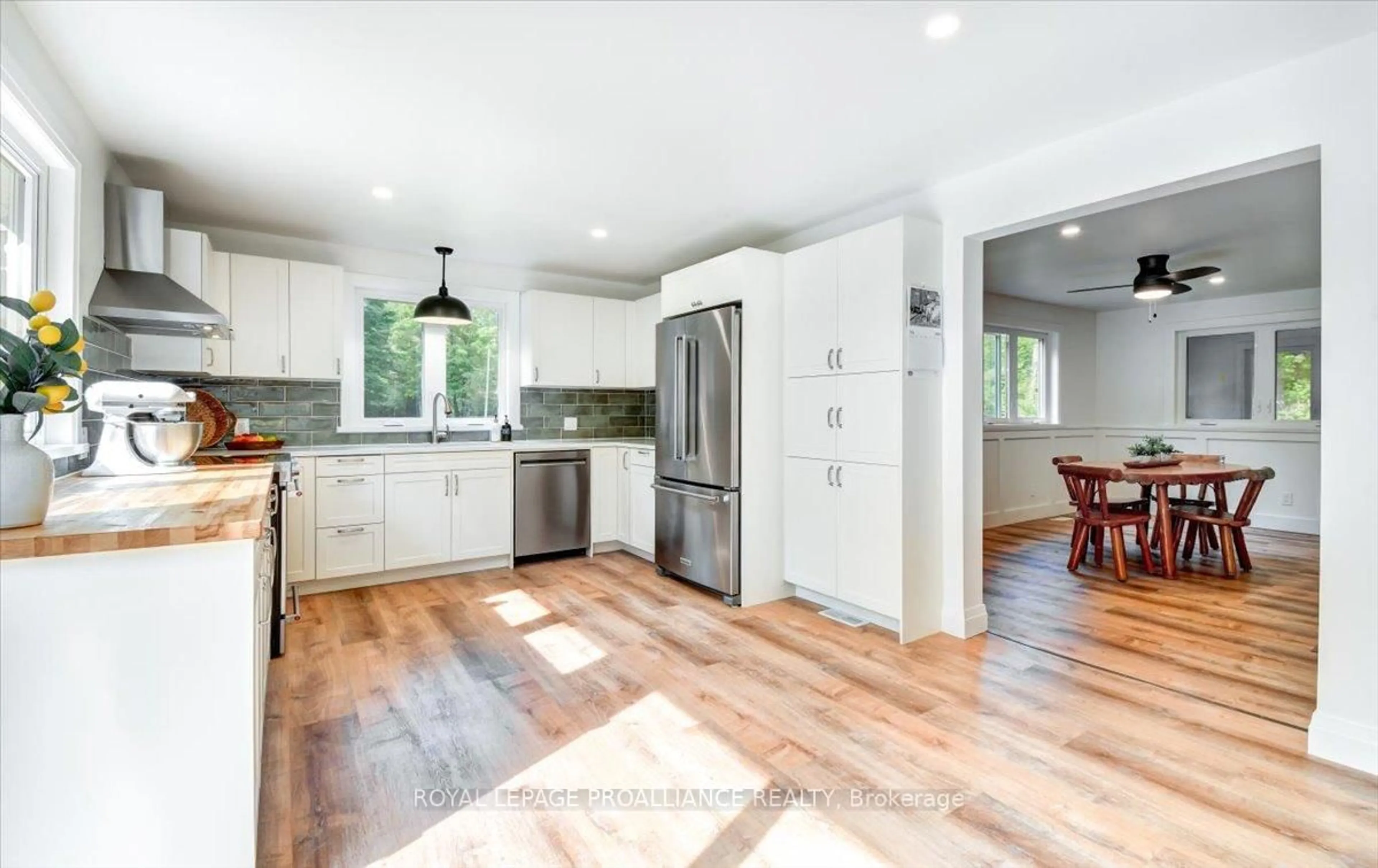 Open concept kitchen, unknown for 1040 Snider Rd, Cloyne Ontario K0H 1K0