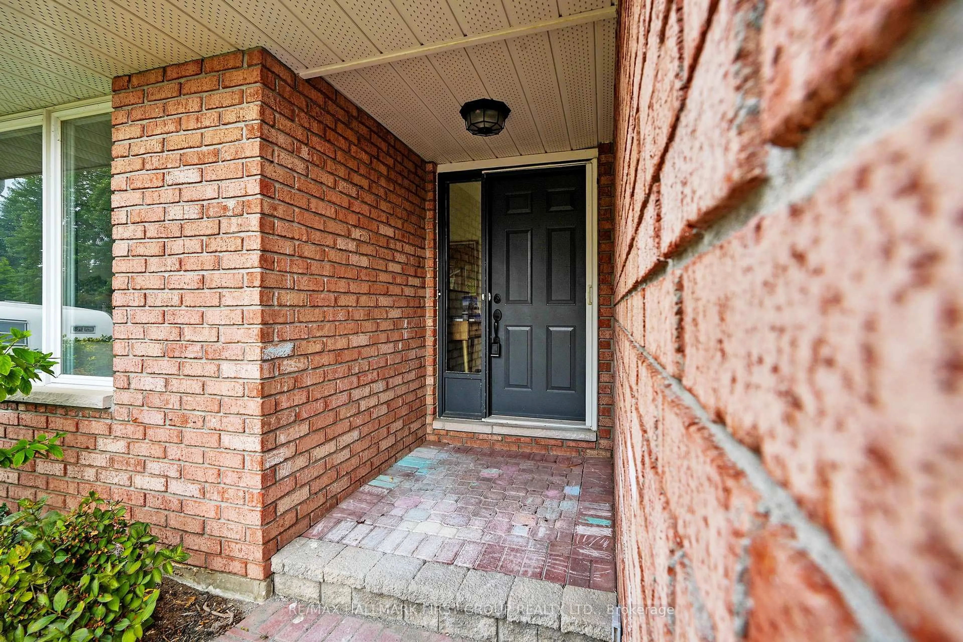 Unknown for 16 Anne St, Brighton Ontario K0K 1H0