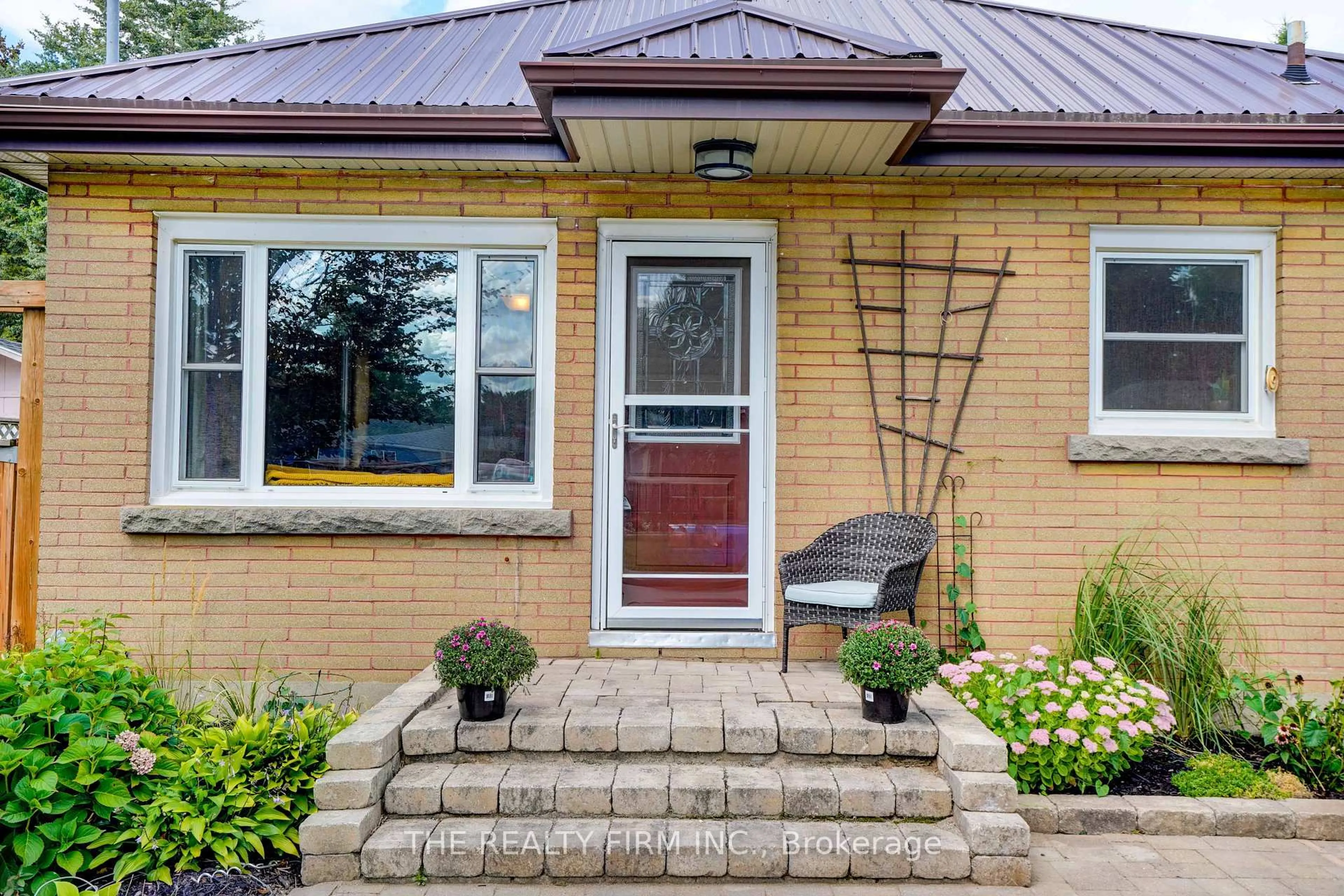 Home with brick exterior material, street for 9 Aileen Dr, Woodstock Ontario N4S 3Z9
