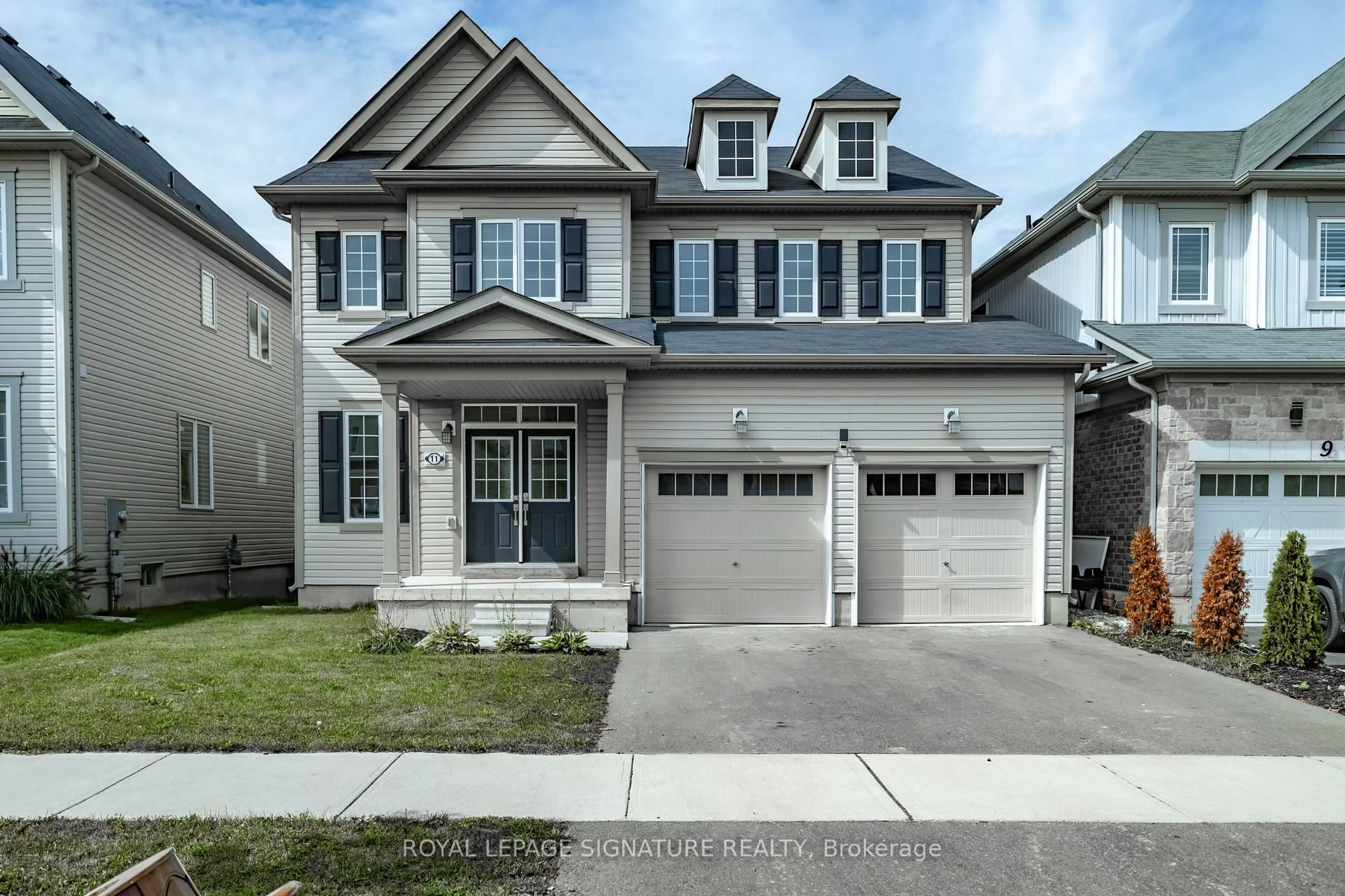 Unknown for 11 Fleming Cres, Haldimand Ontario N3W 0C4