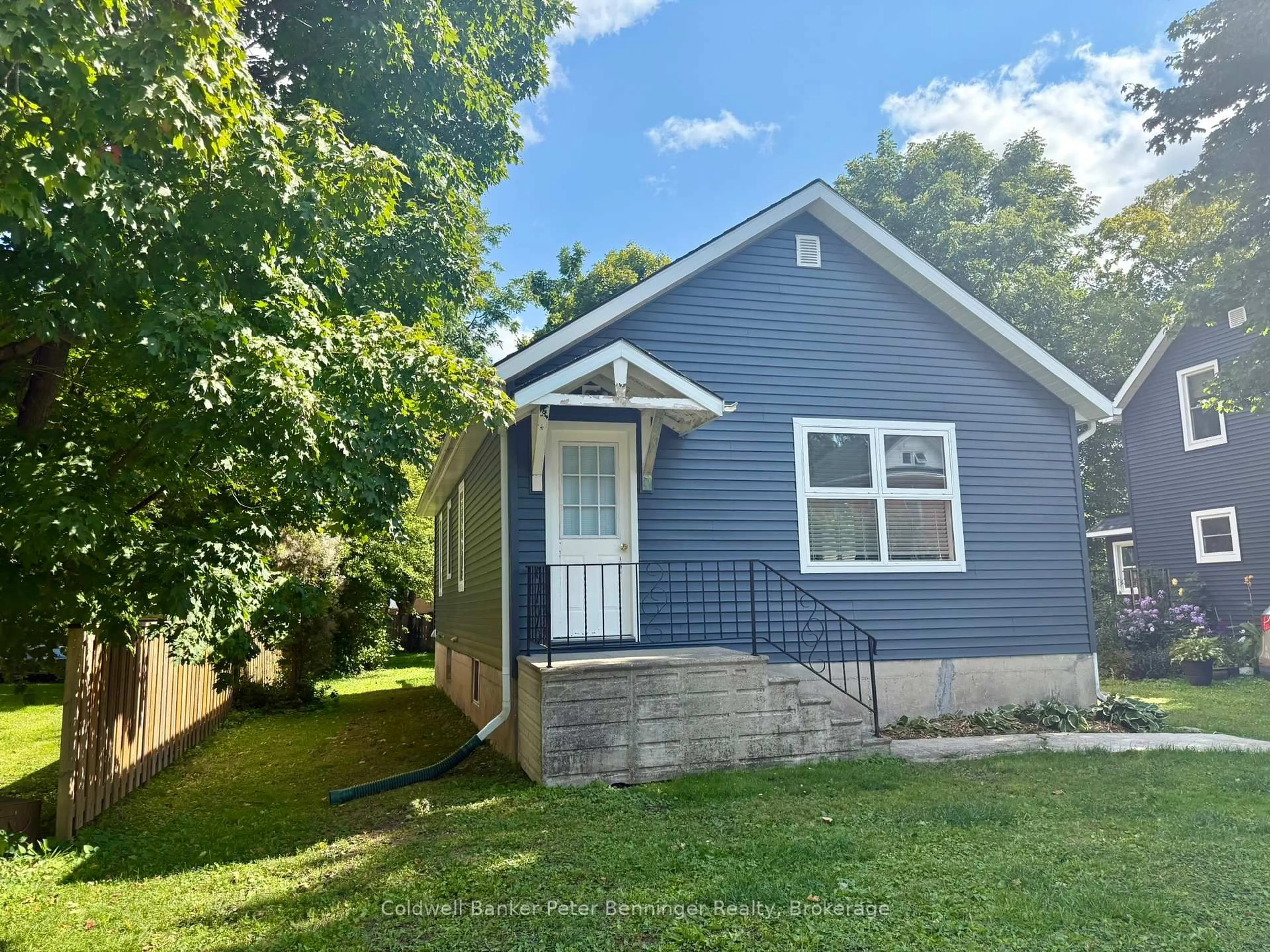 Unknown for 259 Minnie St, North Huron Ontario N0G 2W0