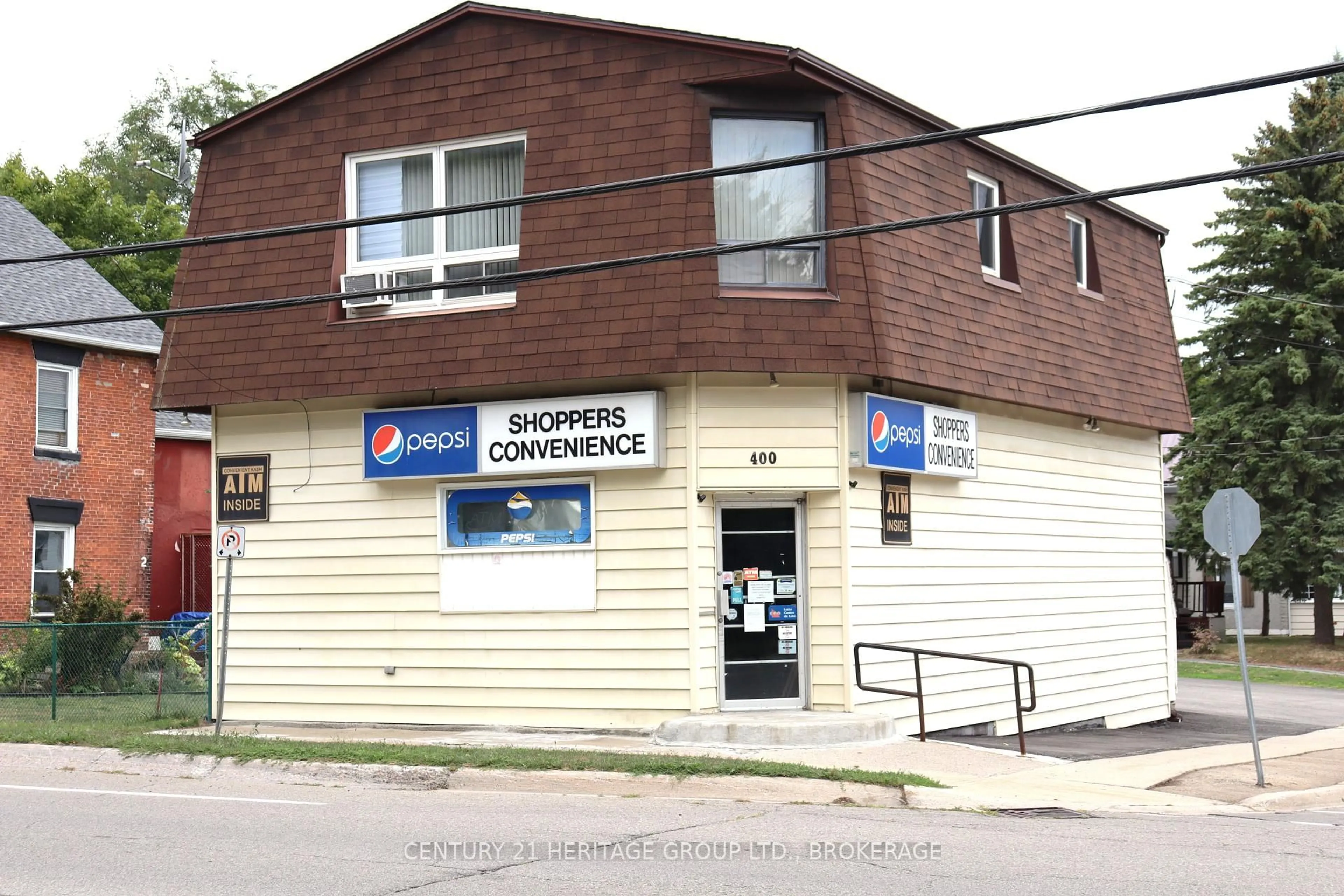 Unknown for 400 King St, Gananoque Ontario K7G 2G9