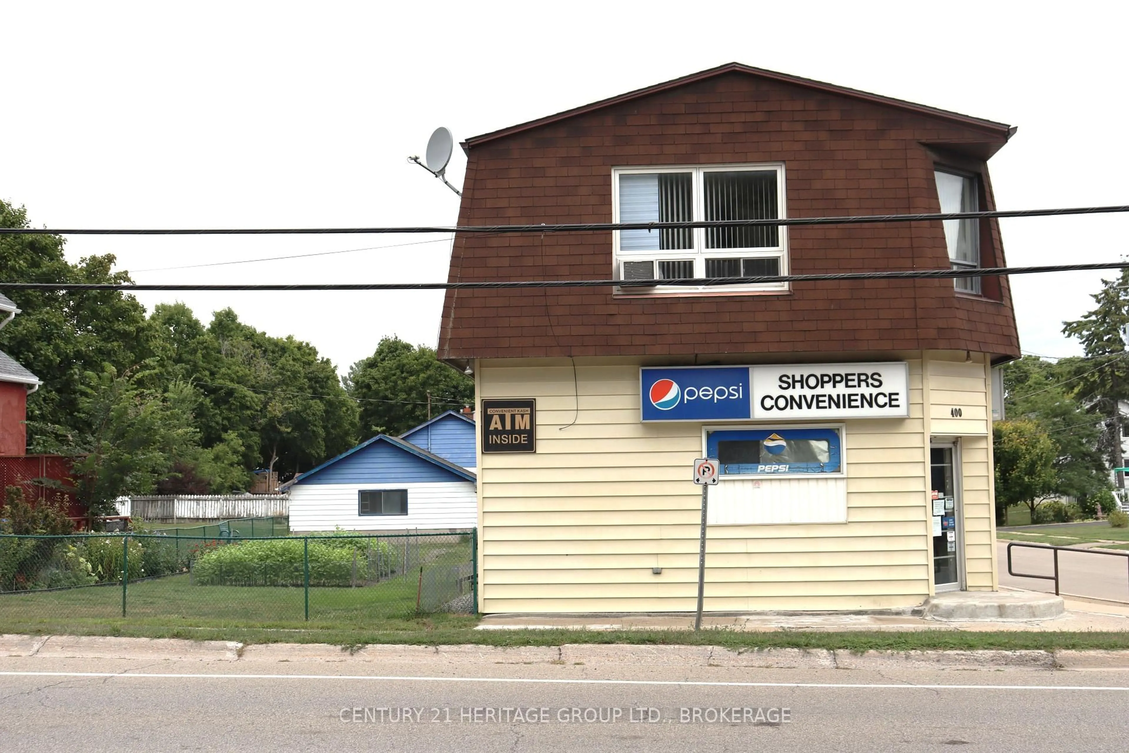 Unknown for 400 King St, Gananoque Ontario K7G 2G9