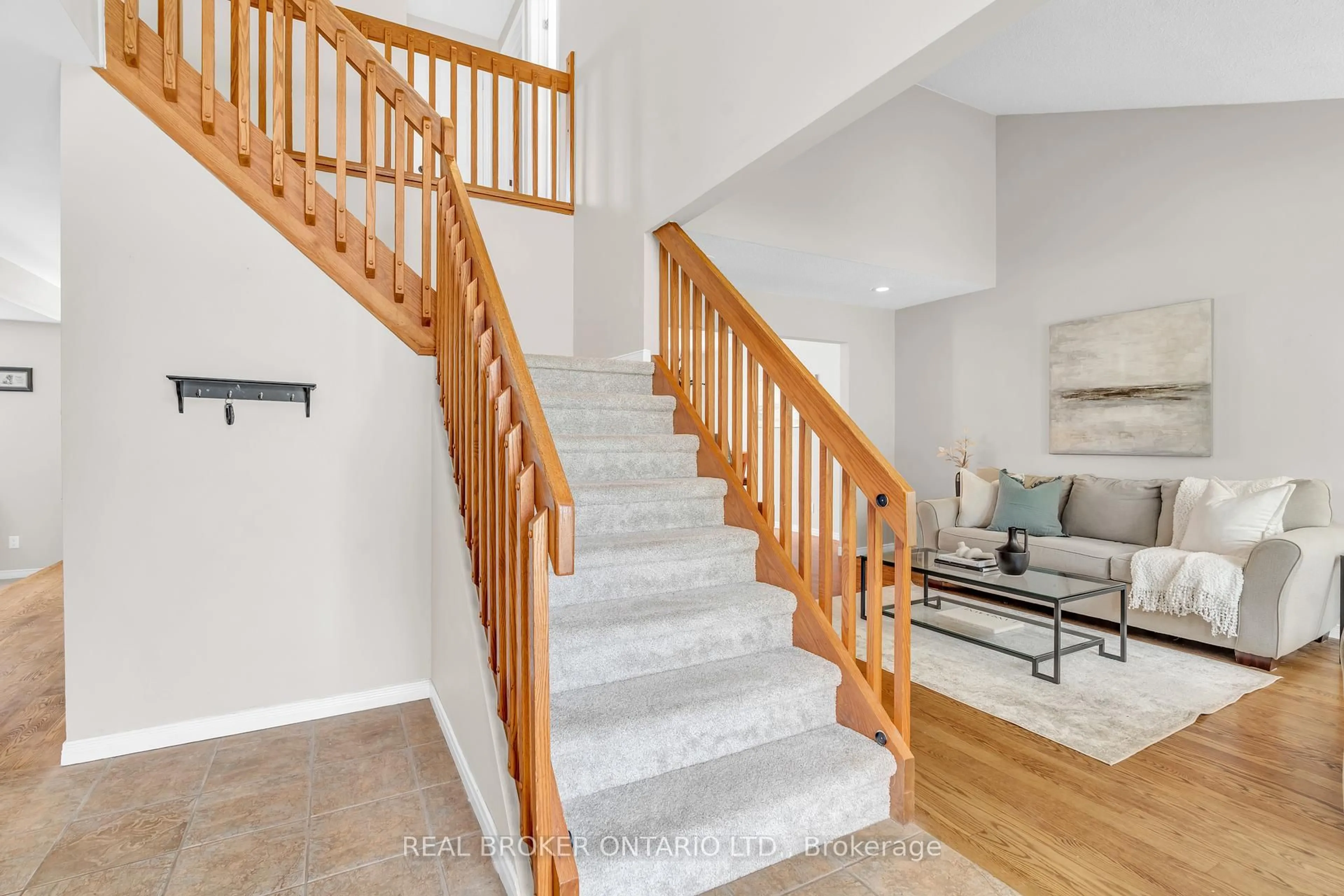 Stairs for 3 Brookhaven Crt, Guelph Ontario N1G 4C1