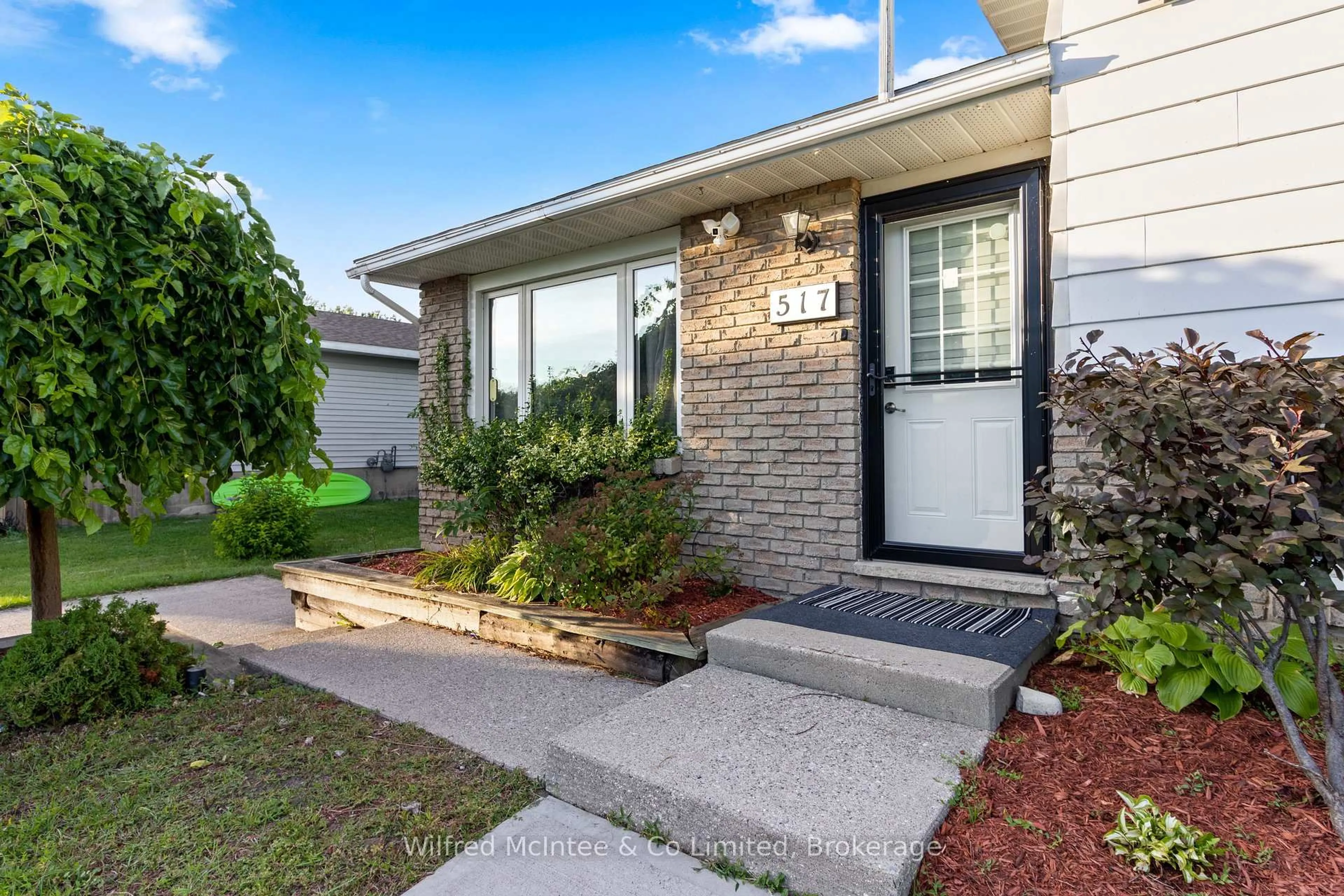 Unknown for 517 Wales Dr, Saugeen Shores Ontario N0H 2C1