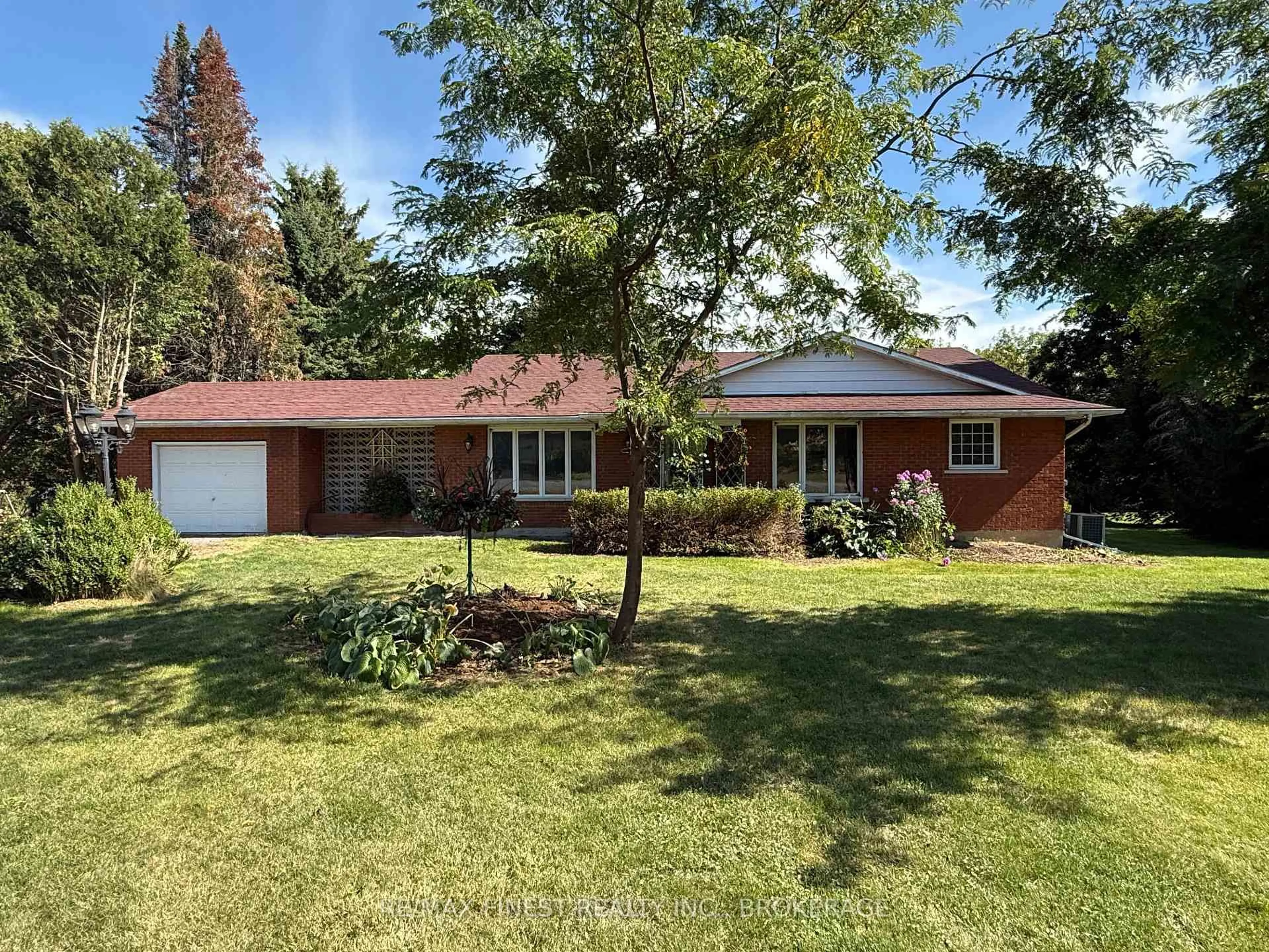 Unknown for 1712 Creekside Dr, Bissett Creek Ontario K0H 2H0