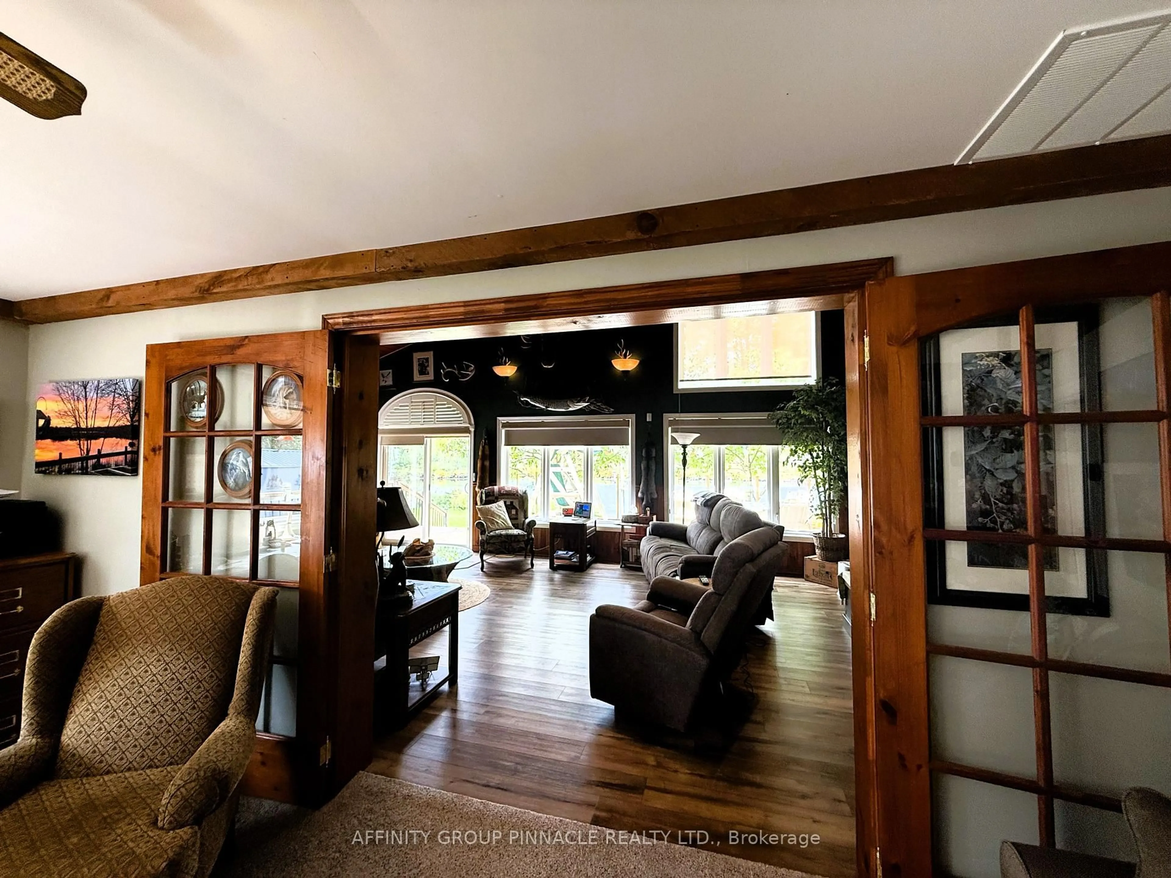 Indoor foyer for 195 North Shore Rd, Kawartha Lakes Ontario K0M 2B0