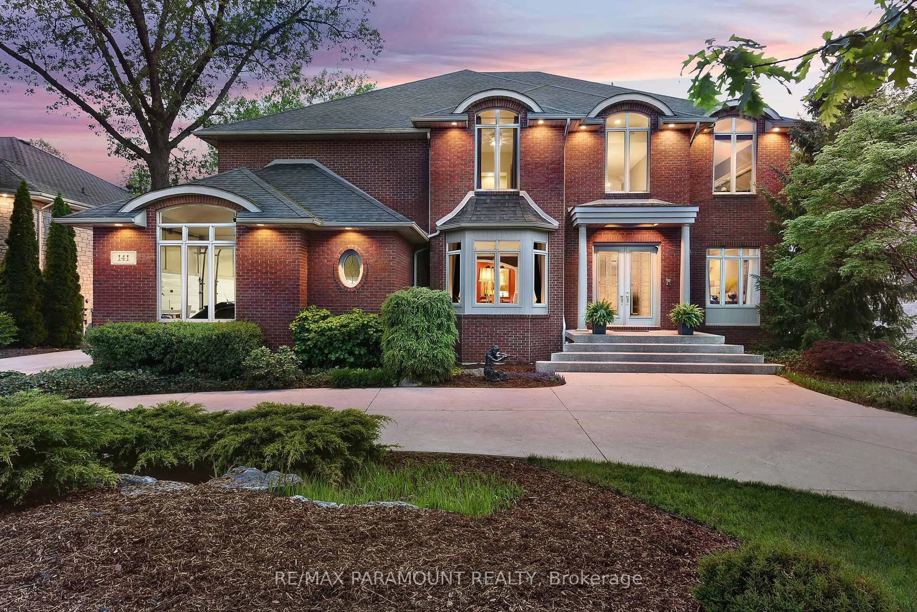 Home with brick exterior material, street for 141 Clubview Dr, Amherstburg Ontario N9V 3Z2