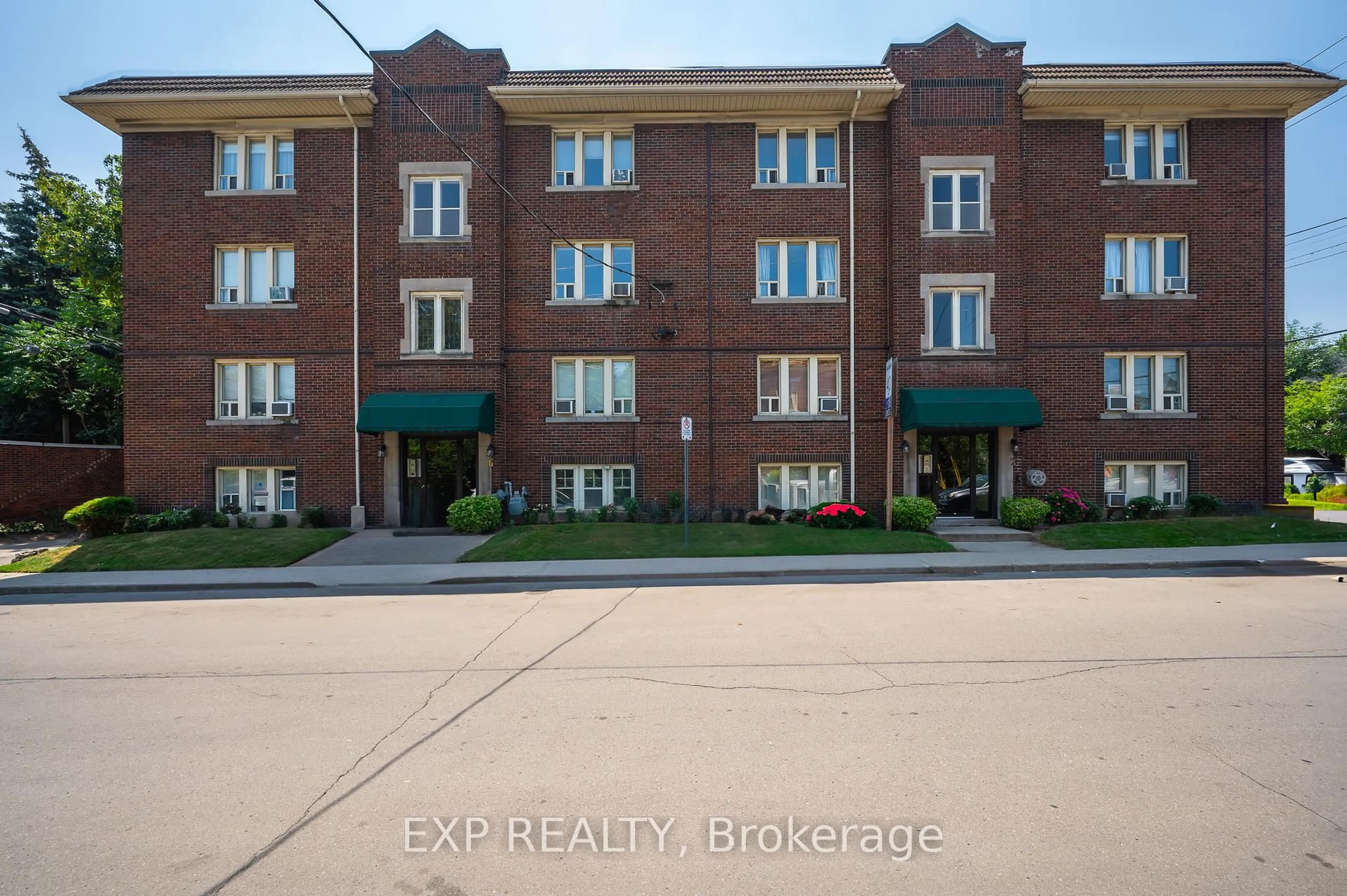 Unknown for 6 Vineland Ave #22, Hamilton Ontario L8M 1R4
