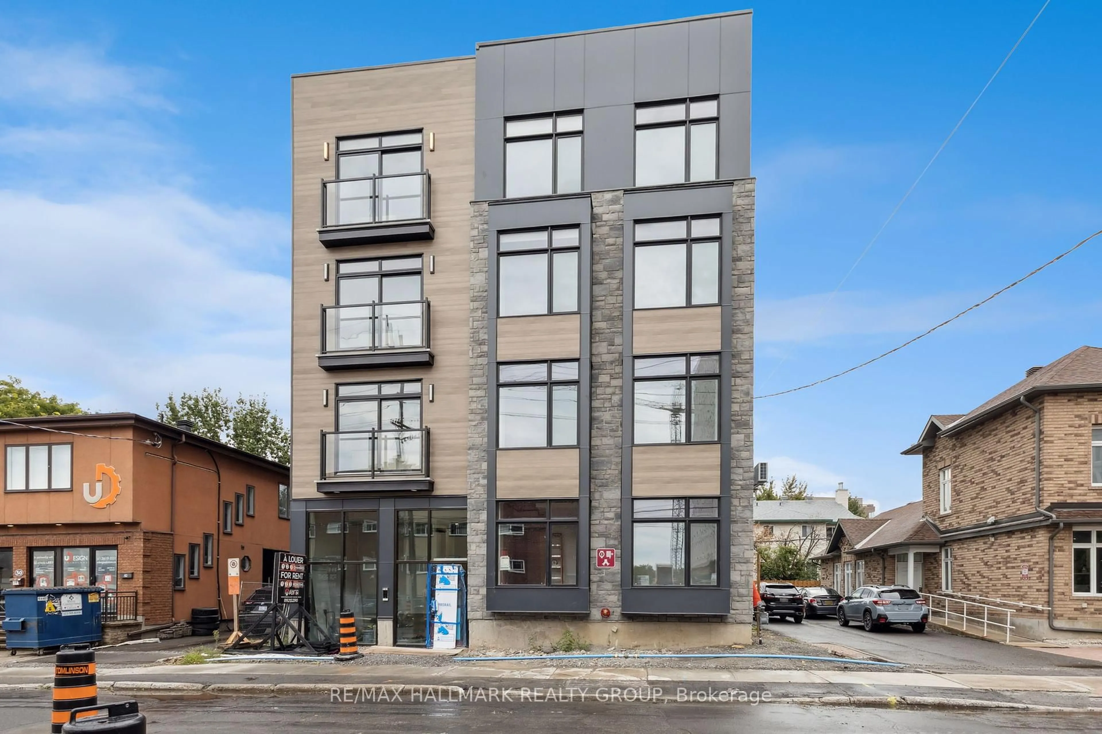 Home with brick exterior material, building for 26 Mcarthur Ave, Ottawa Ontario K1L 6R2