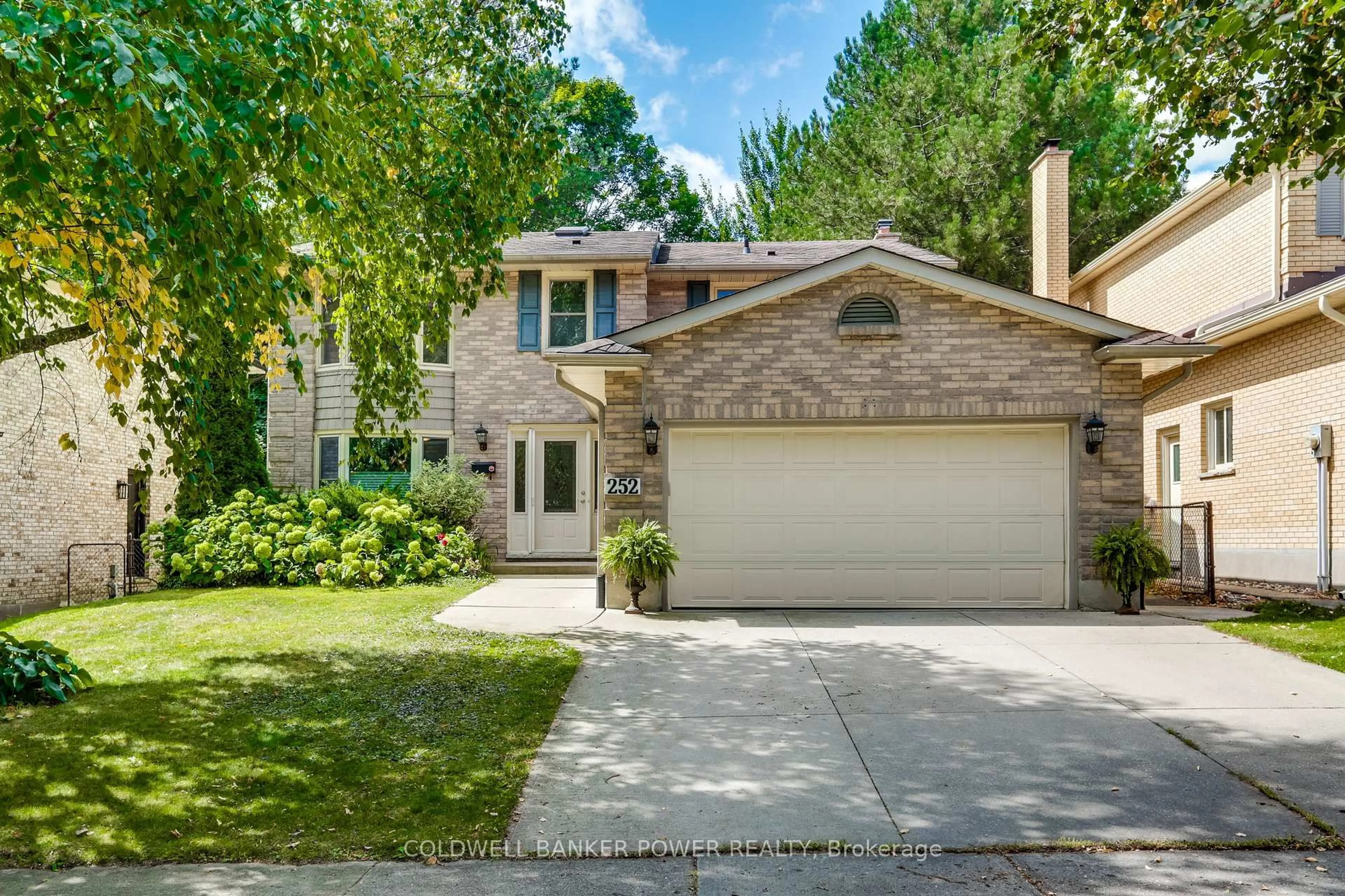 Home with brick exterior material, street for 252 Chesham Ave, London North Ontario N6G 3V3