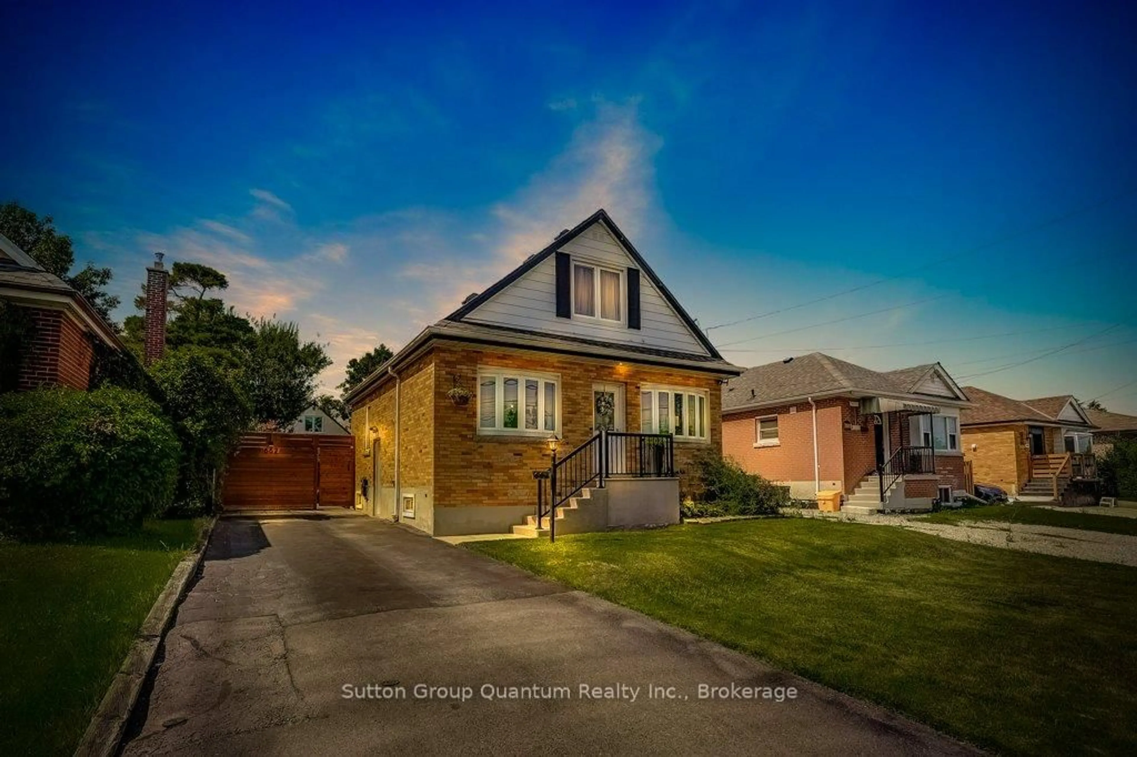 Unknown for 662 Upper Sherman Ave, Hamilton Ontario L8V 3M5
