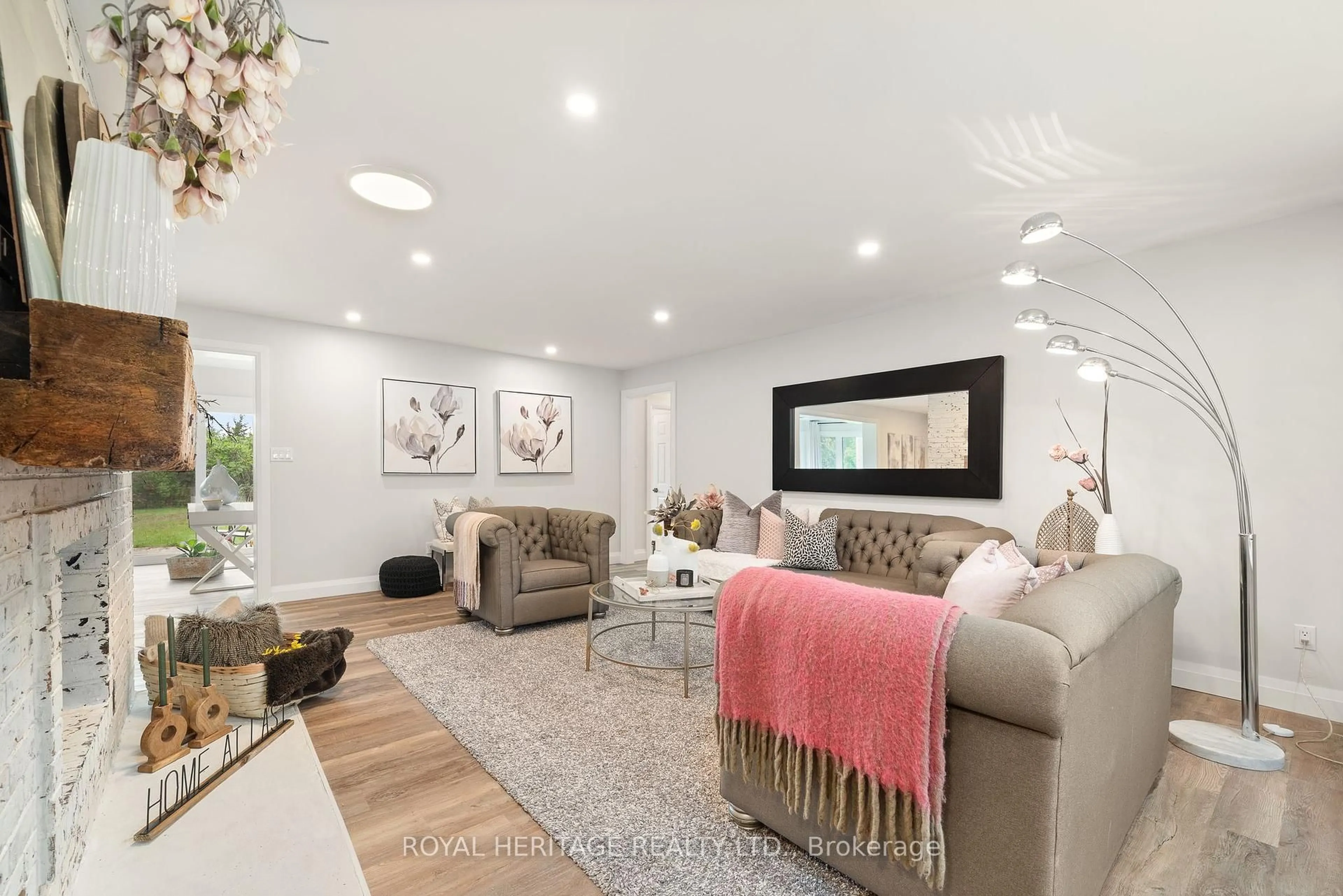 Living room with furniture, unknown for 3413 County Rd 36 Rd, Kawartha Lakes Ontario K0M 1A0