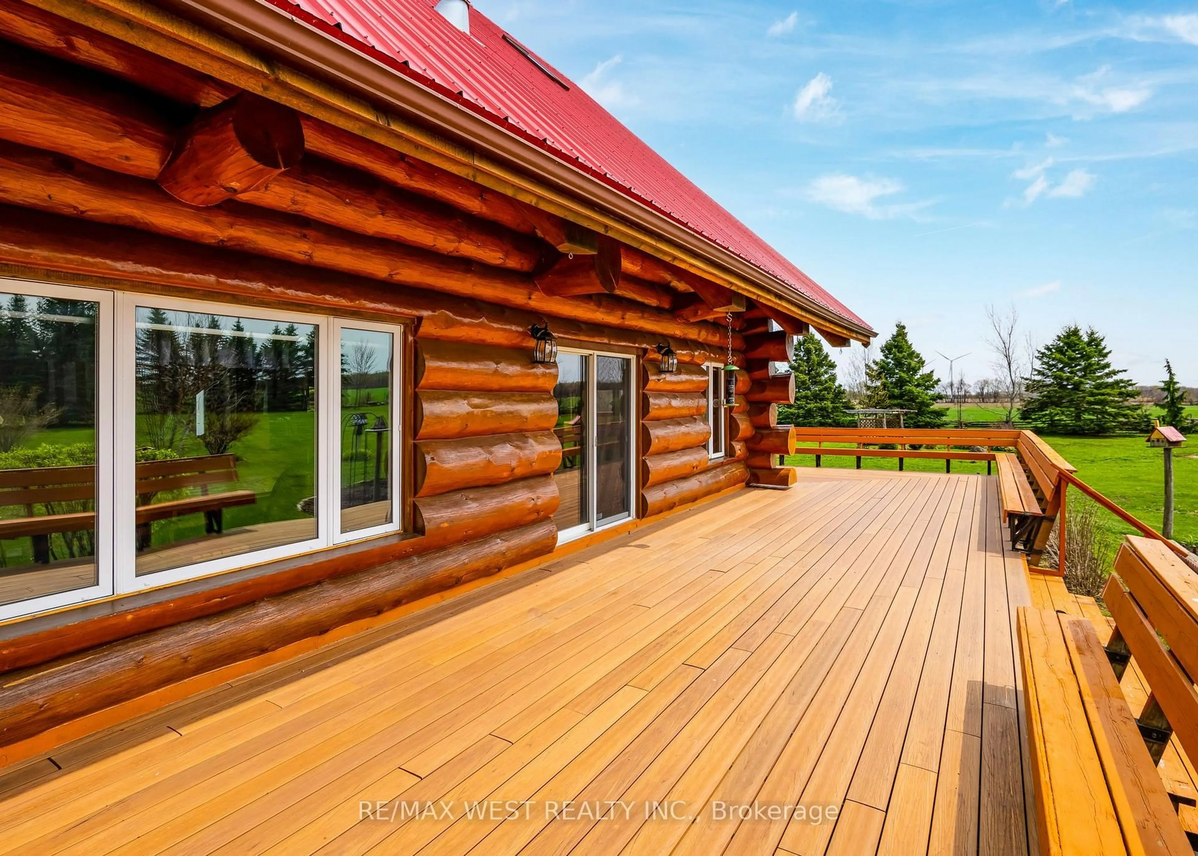 Home with vinyl exterior material, building for 116278 Second Line, Melancthon Ontario L9V 2C7