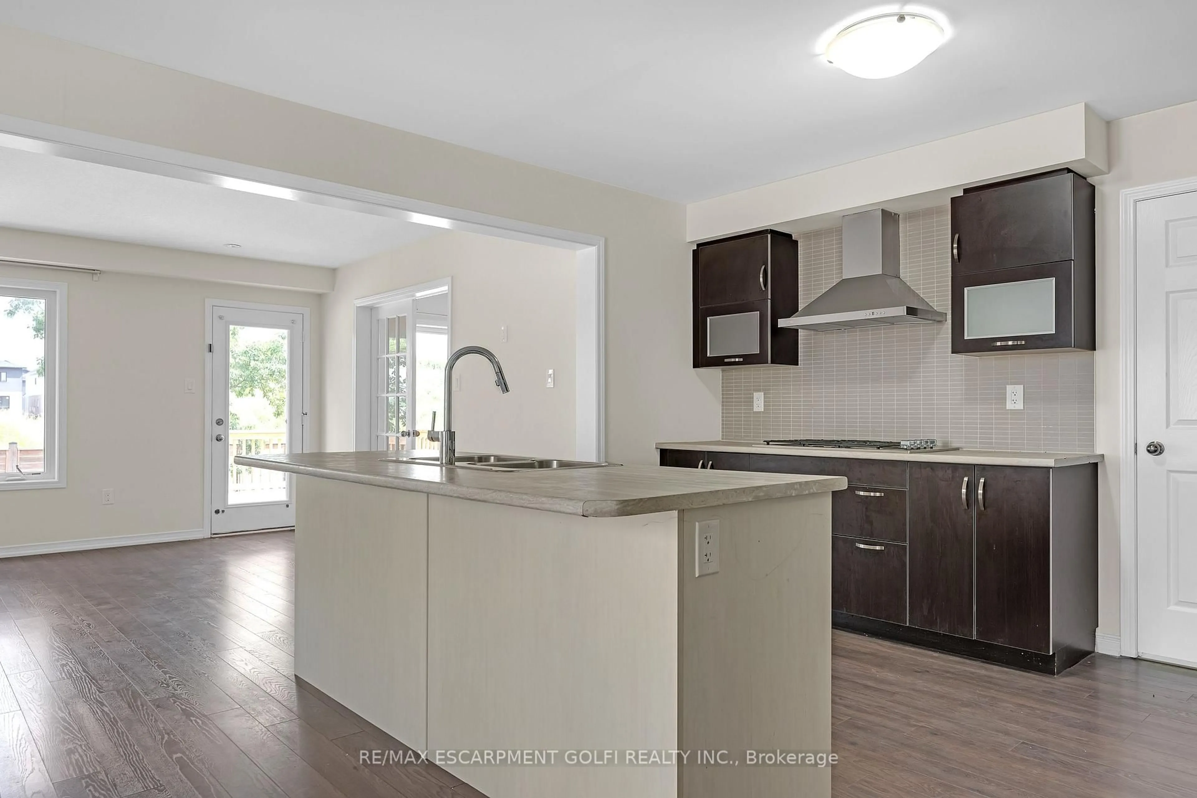 Open concept kitchen, unknown for 8561 DOGWOOD Cres, Niagara Falls Ontario L2H 0K7