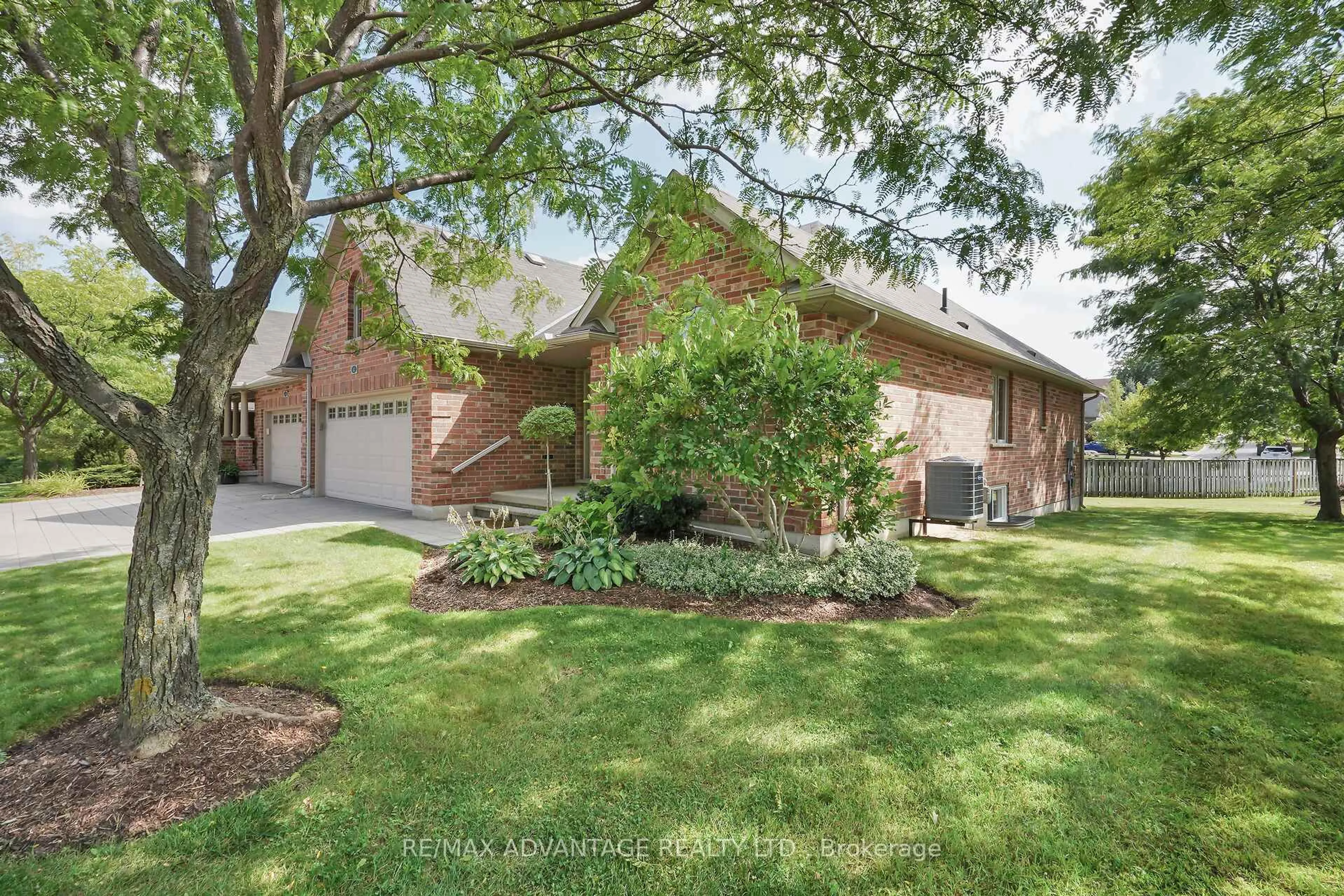 Home with brick exterior material, street for 1502 Warbler Woods Walk #42, London South Ontario N6K 0A7