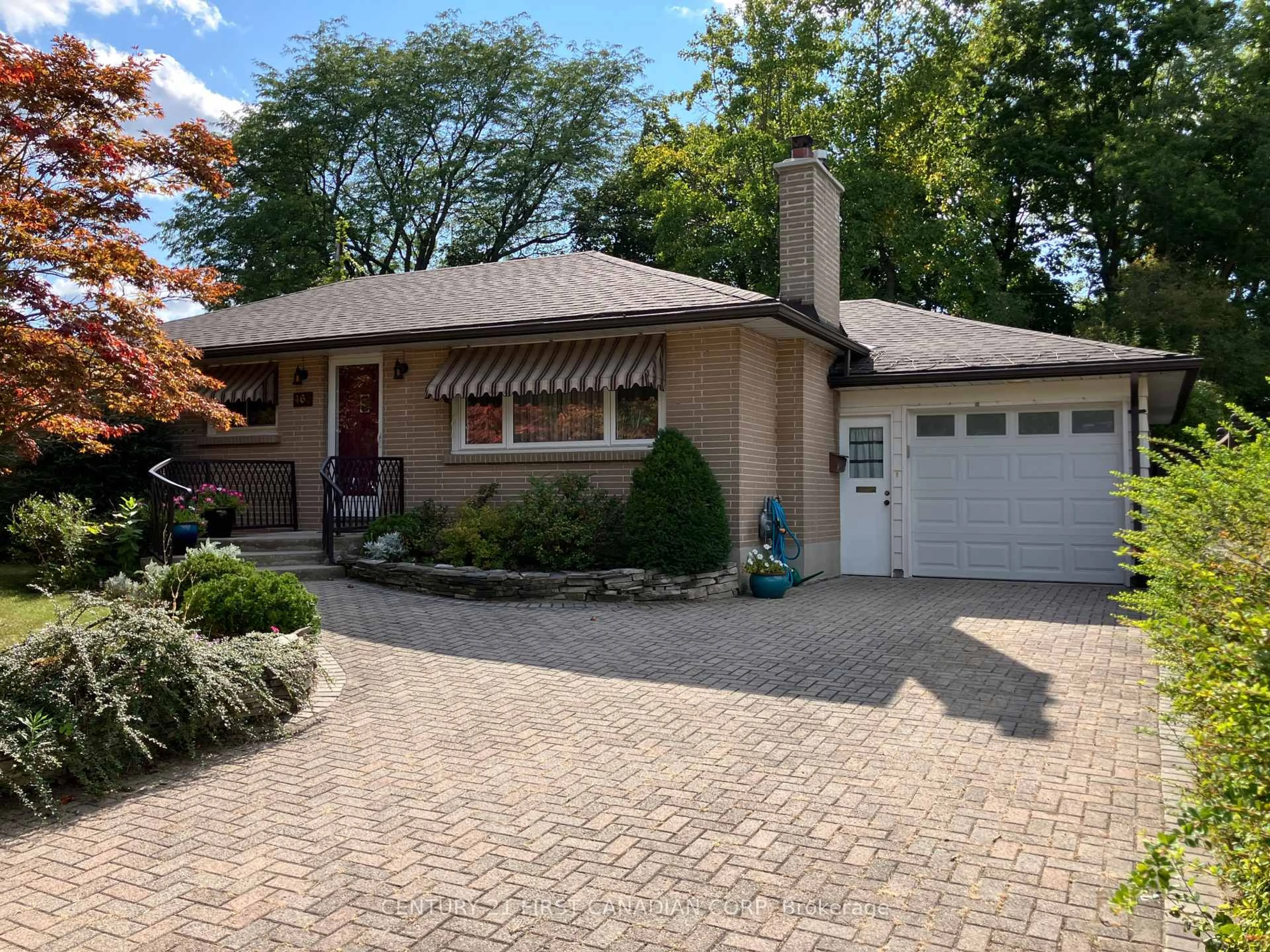 Home with brick exterior material, street for 465 Ridgewood Cres, London South Ontario N6J 3H6