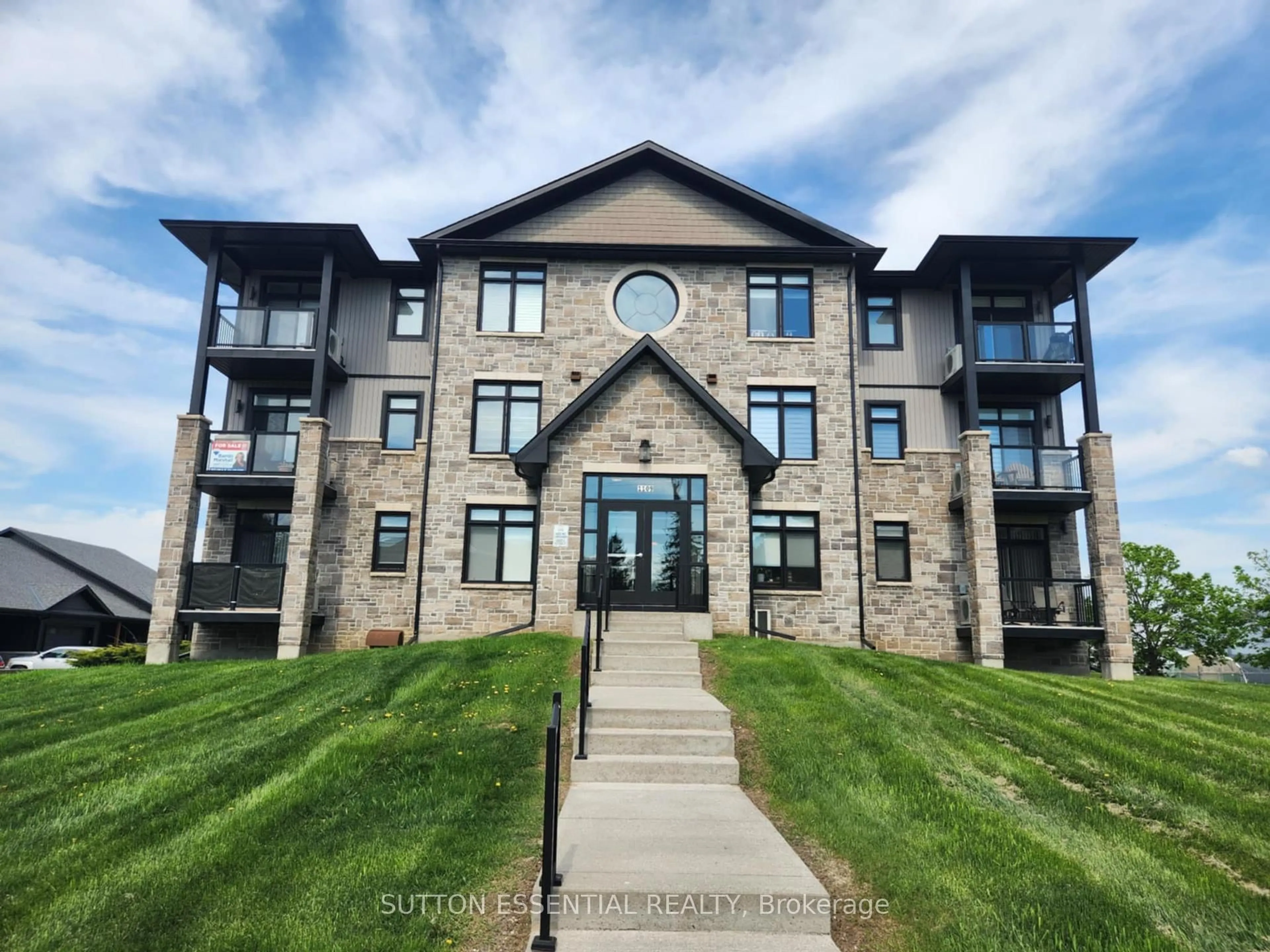 Unknown for 1109 Millwood Ave #102, Brockville Ontario K6V 0C7